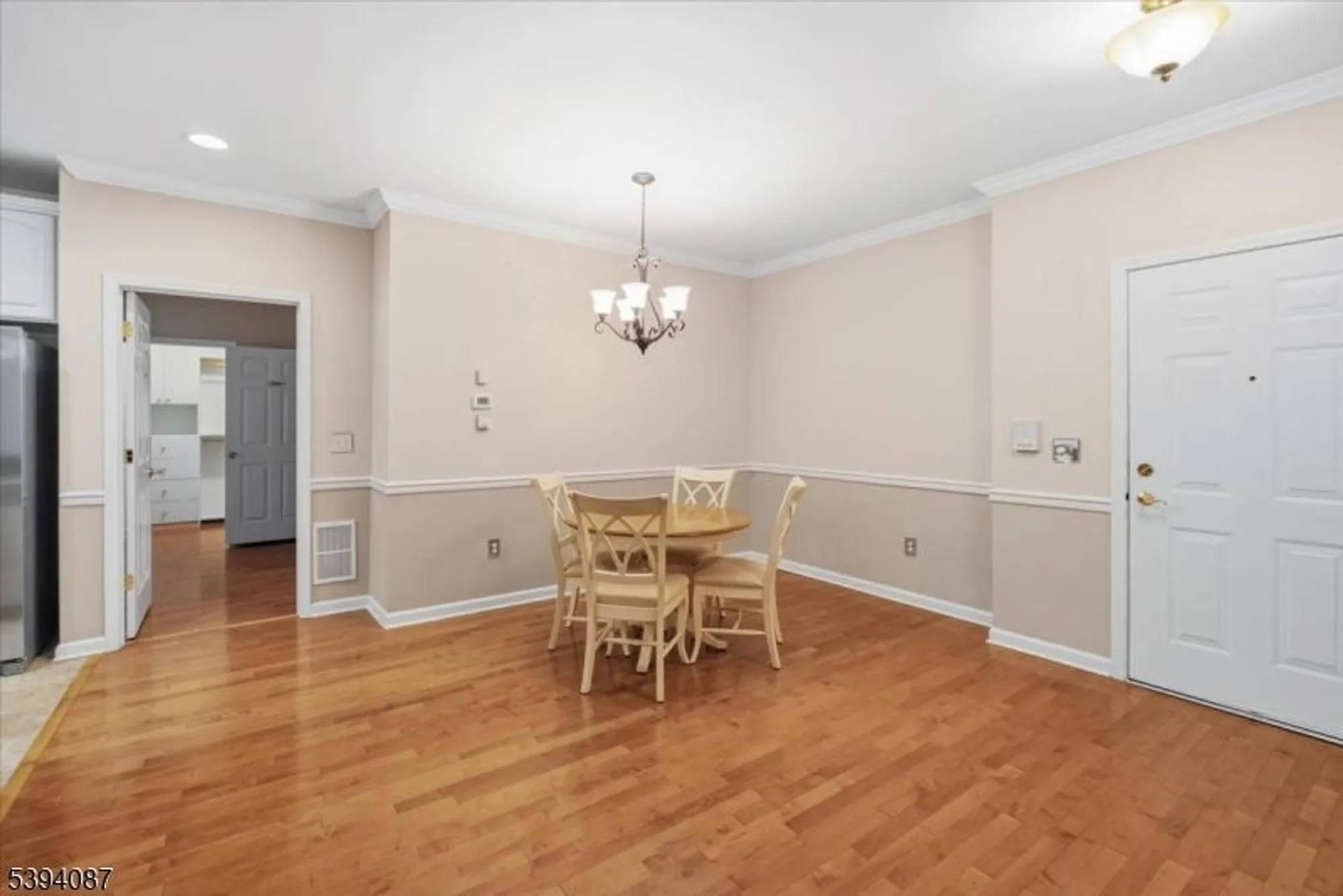 Property Slideshow image 4 of 43 | 89 ridgeview ln, Mount Arlington, NJ, 07856