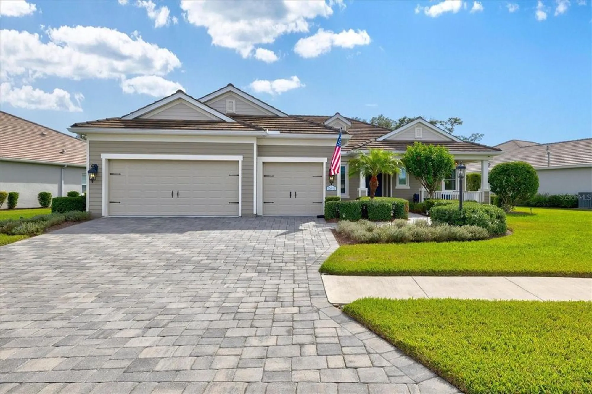 Property Slideshow image 4 of 81 | 12631 dunedin st, Venice, FL, 34293