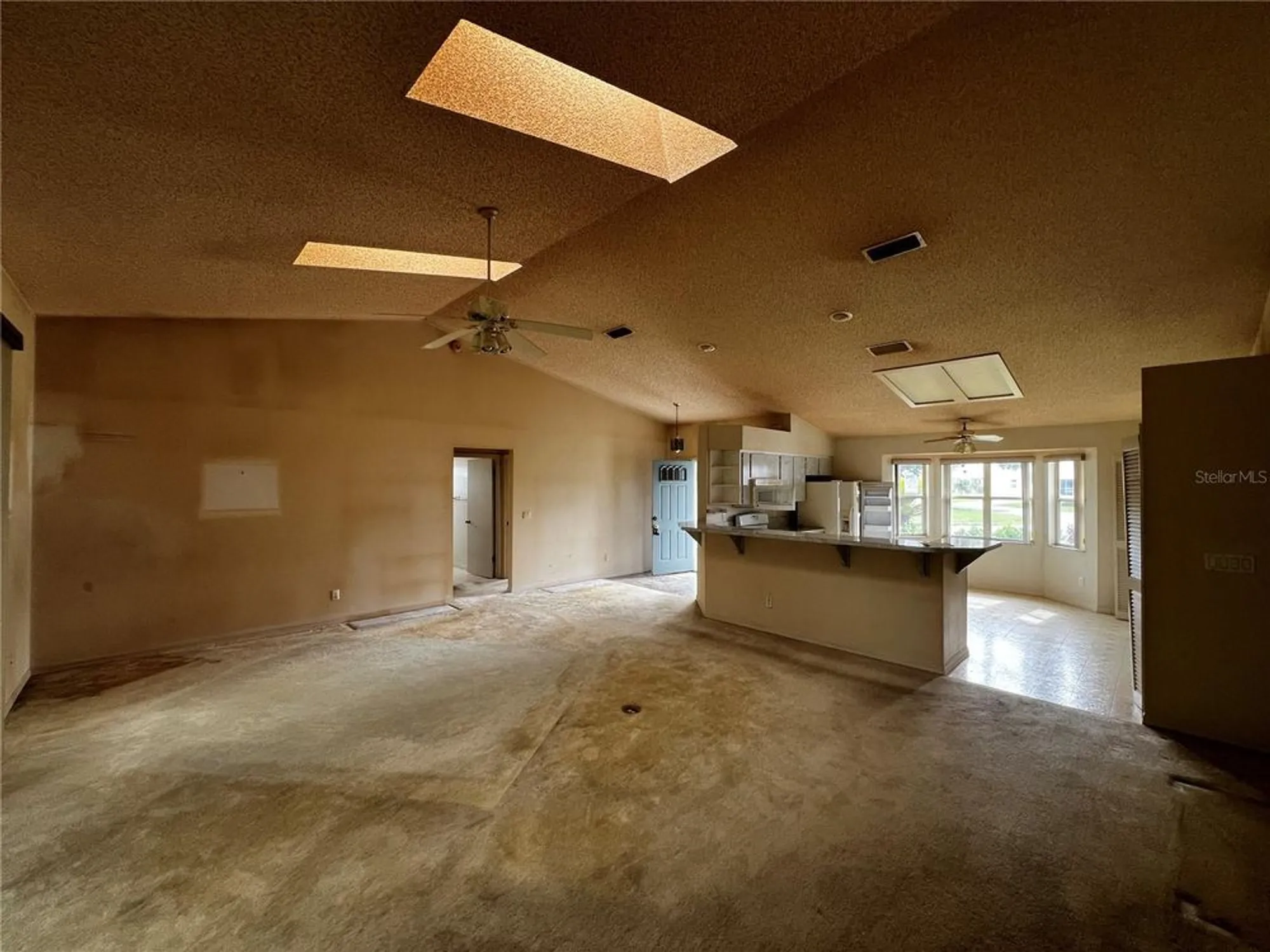 Property Slideshow image 3 of 15 | 6042 wade st, Leesburg, FL, 34748
