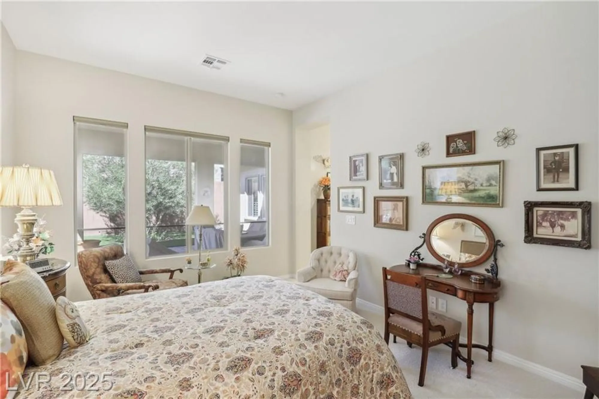 Property Slideshow image 30 of 87 | 10057 regency canyon way, Las Vegas, NV, 89148