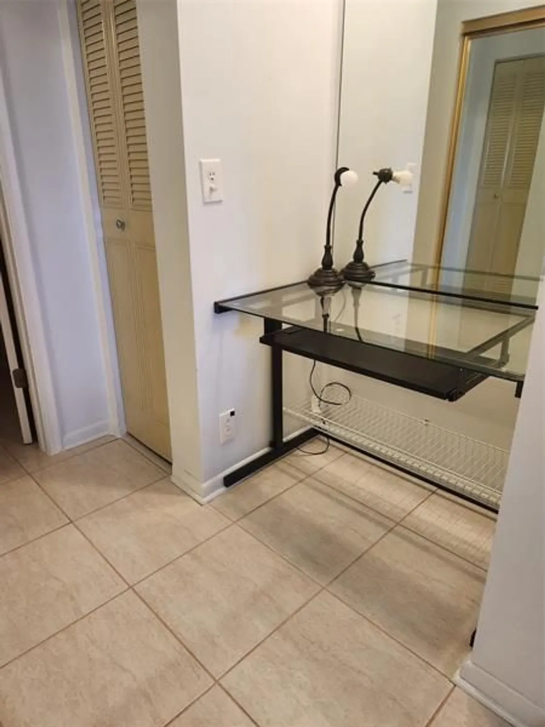 Property Slideshow image 7 of 25 | 4851 nw 21st st 412, Lauderhill, FL, 33313