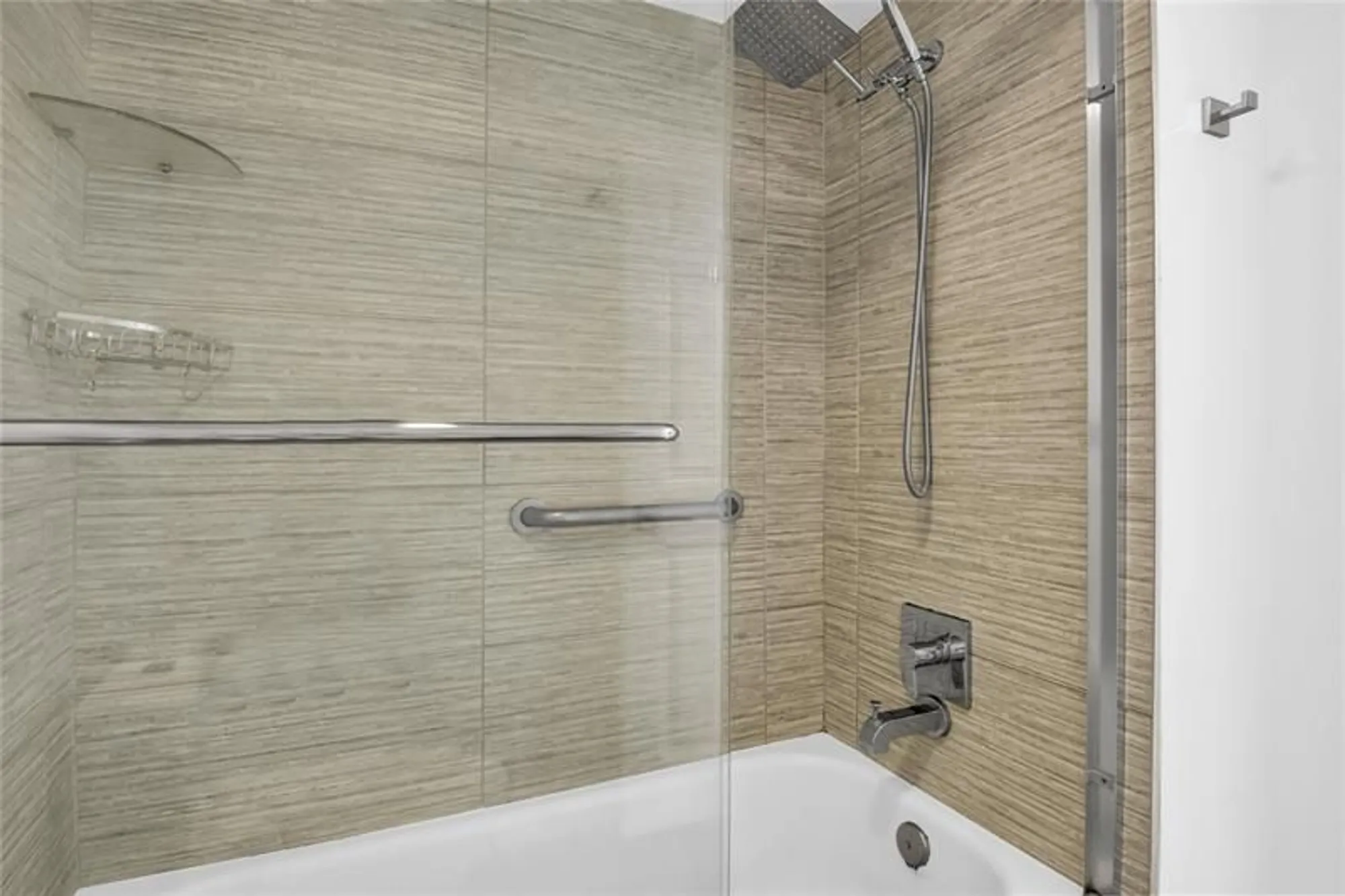 Property Slideshow image 33 of 45 | 21364 cypress hammock dr l, Boca Raton, FL, 33428