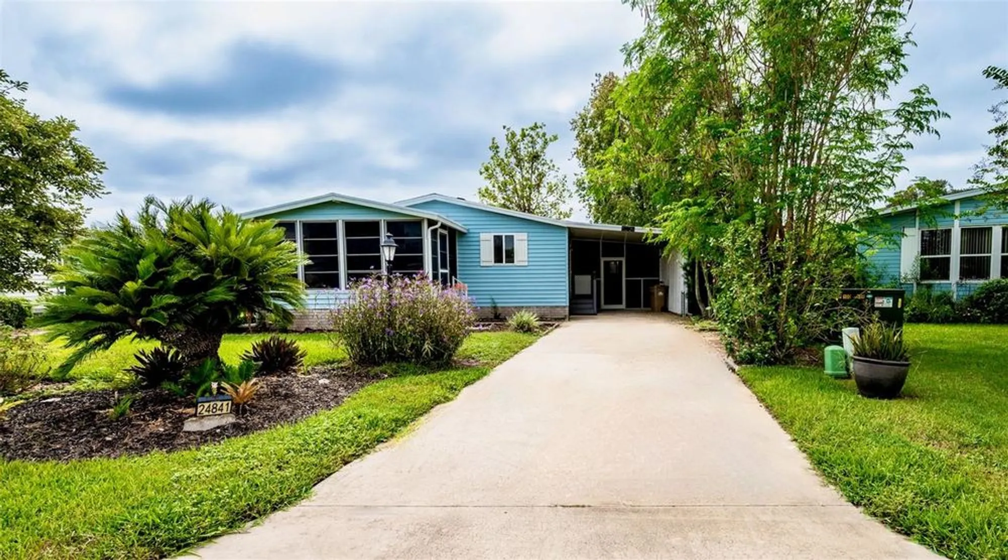 Property Slideshow image 1 of 51 | 24841 pine hl, Leesburg, FL, 34748
