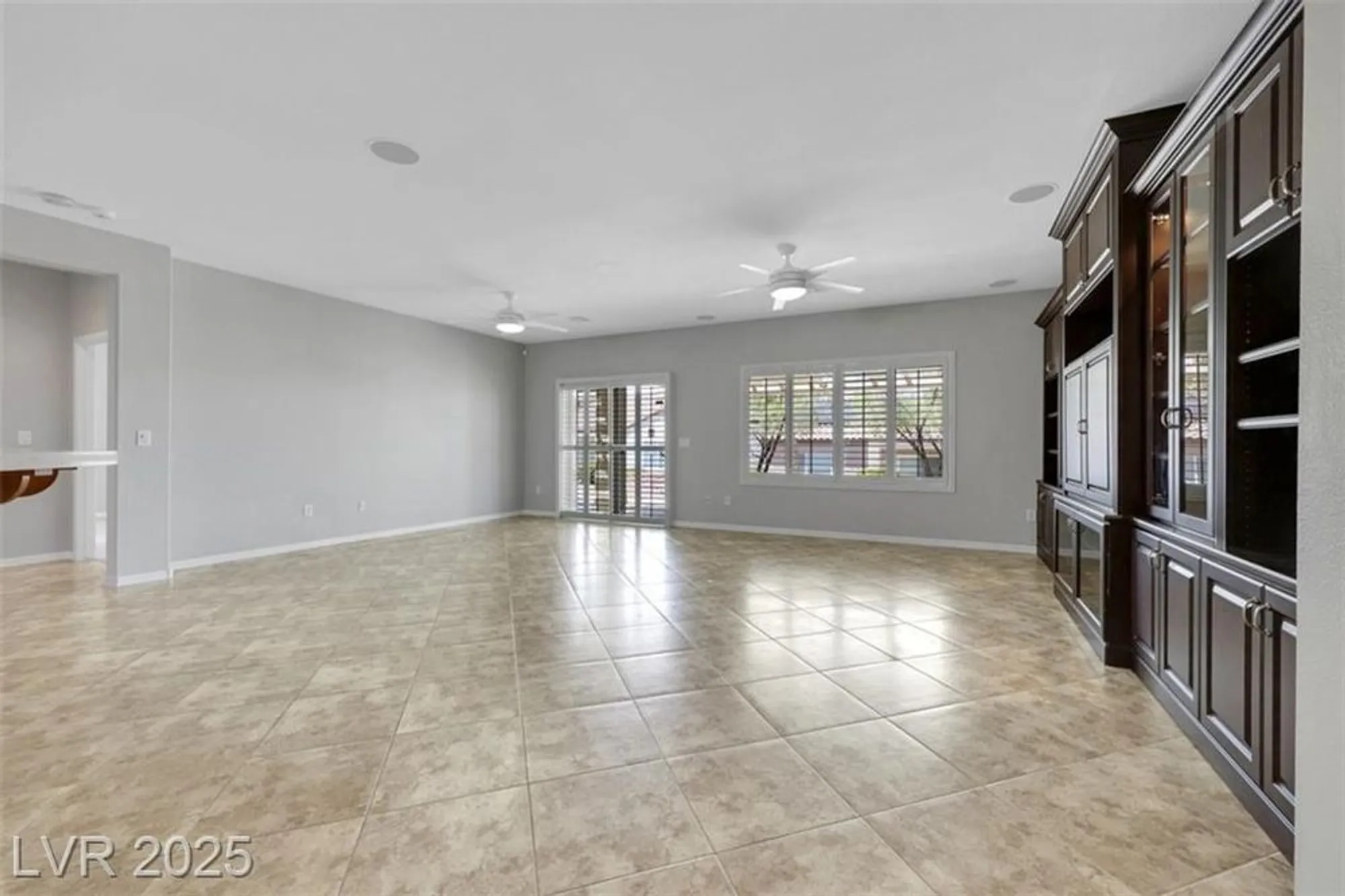 Property Slideshow image 14 of 34 | 2159 bensley st, Henderson, NV, 89044
