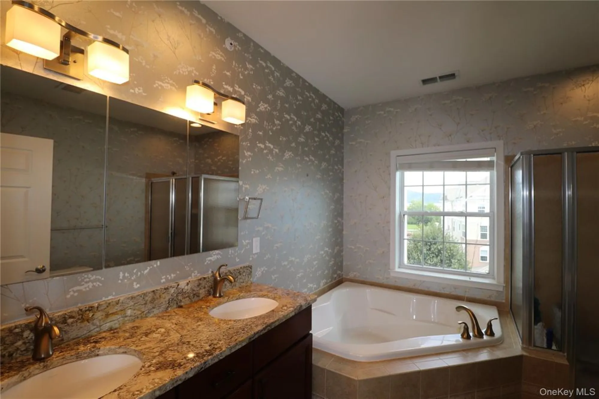 Property Slideshow image 14 of 34 | 145 regency dr, Fishkill, NY, 12524