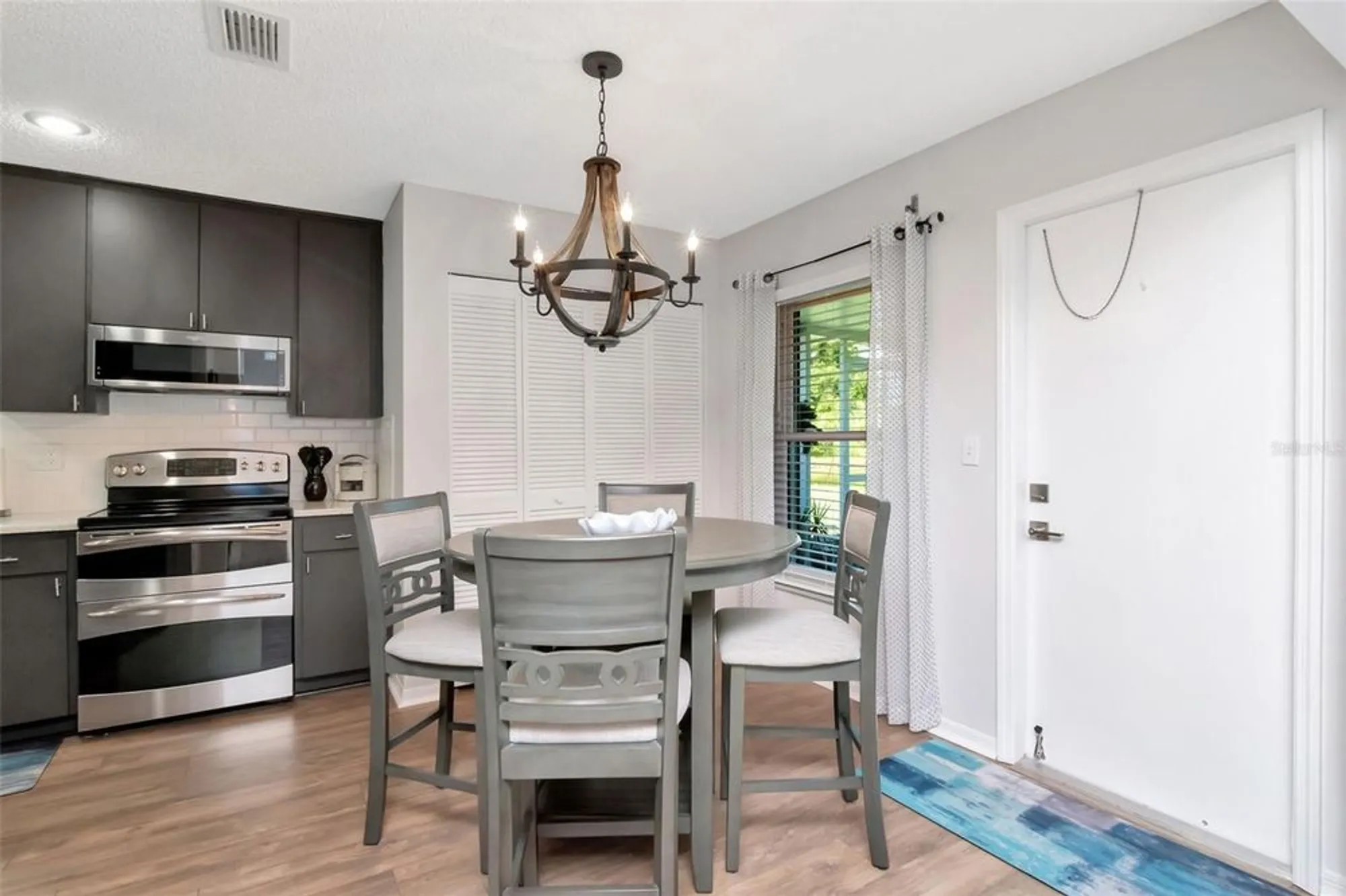 Property Slideshow image 19 of 44 | 717 manchester woods dr # 717, Sun City Center, FL, 33573