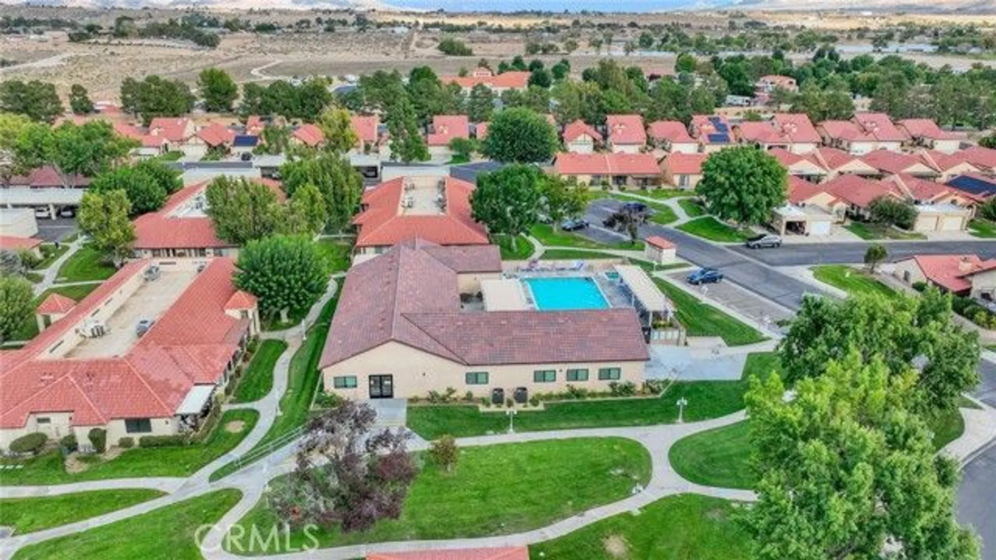 Property Slideshow image 33 of 36 | 19175 elm dr, Apple Valley, CA, 92308
