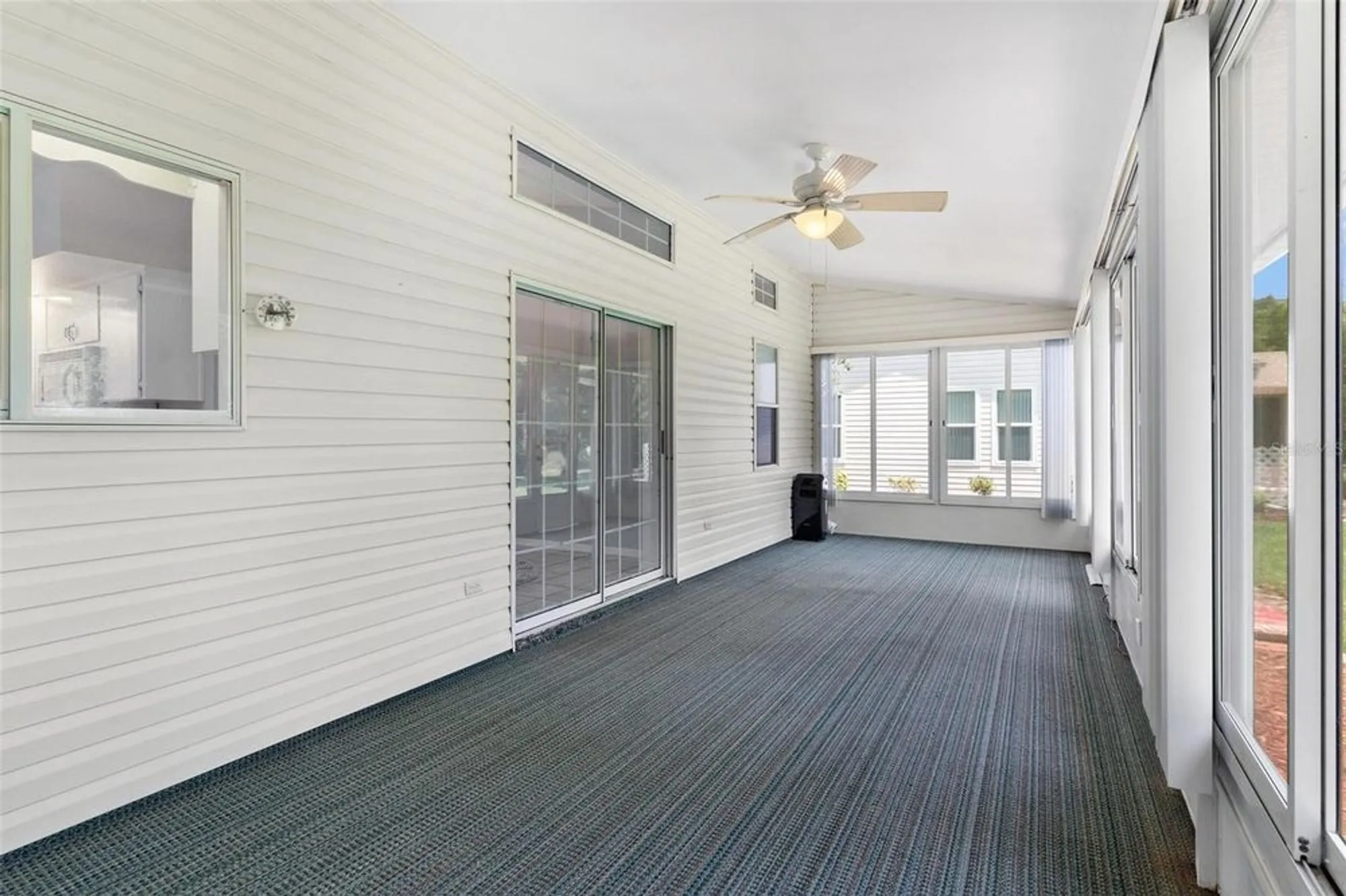 Property Slideshow image 36 of 48 | 26608 racquet cir, Leesburg, FL, 34748