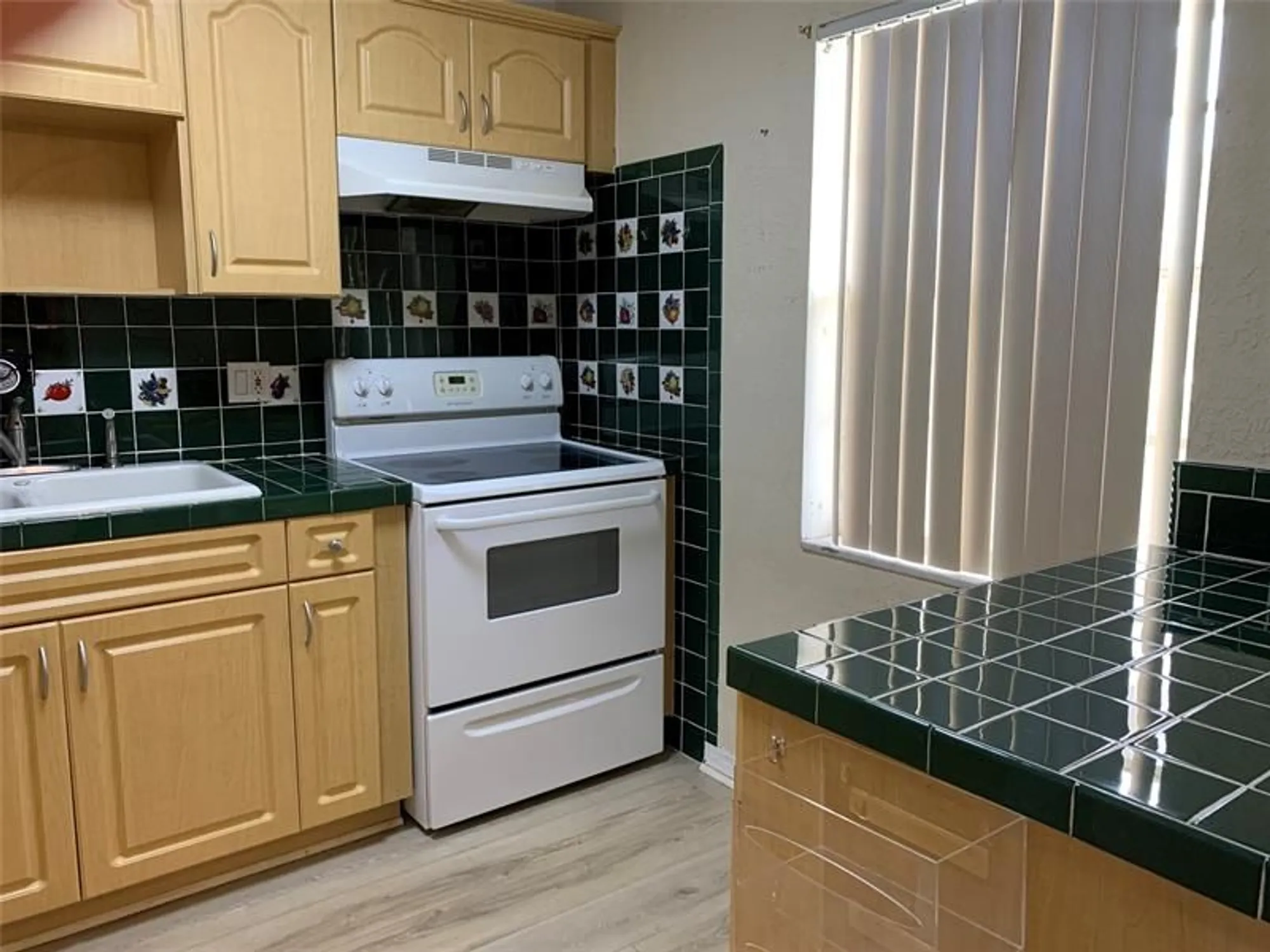 Property Slideshow image 33 of 50 | 7805 w atlantic blvd apt 101, Margate, FL, 33063