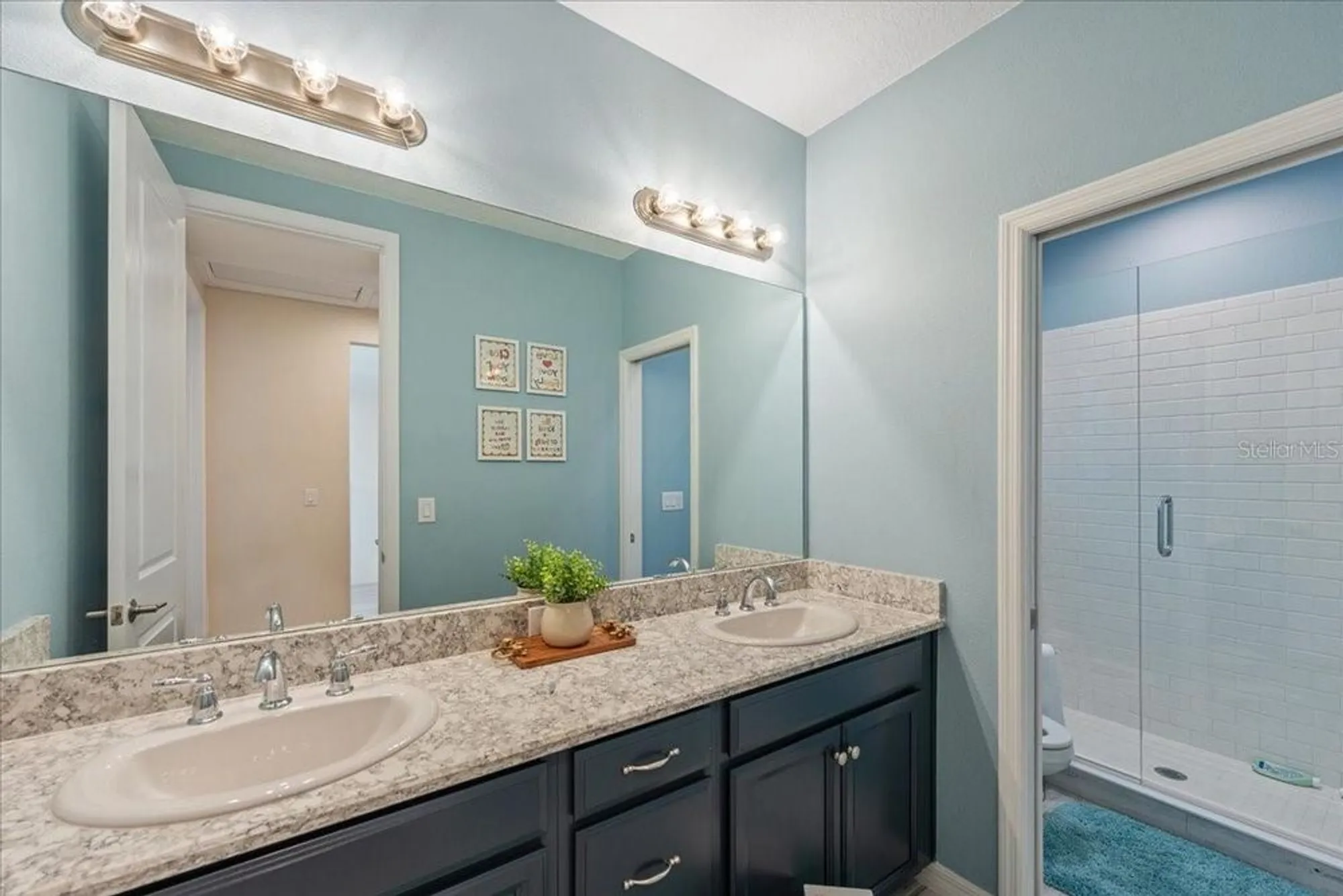 Property Slideshow image 56 of 86 | 10215 milky way cir, Sarasota, FL, 34241