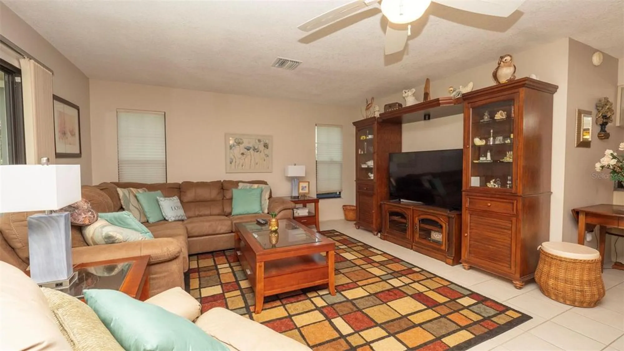 Property Slideshow image 13 of 34 | 6620 brambleleaf dr, Spring Hill, FL, 34606