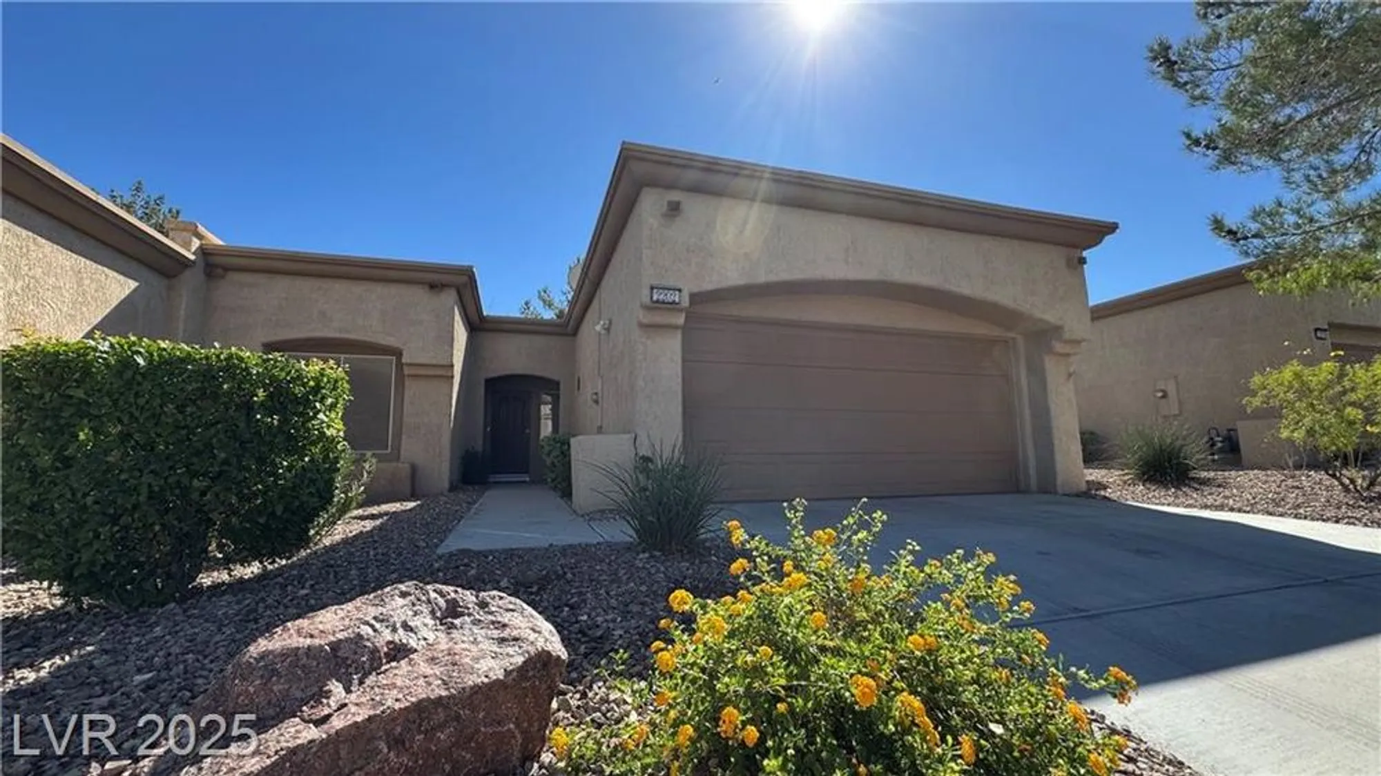 Property Slideshow image 22 of 27 | 2202 spring water dr, Las Vegas, NV, 89134