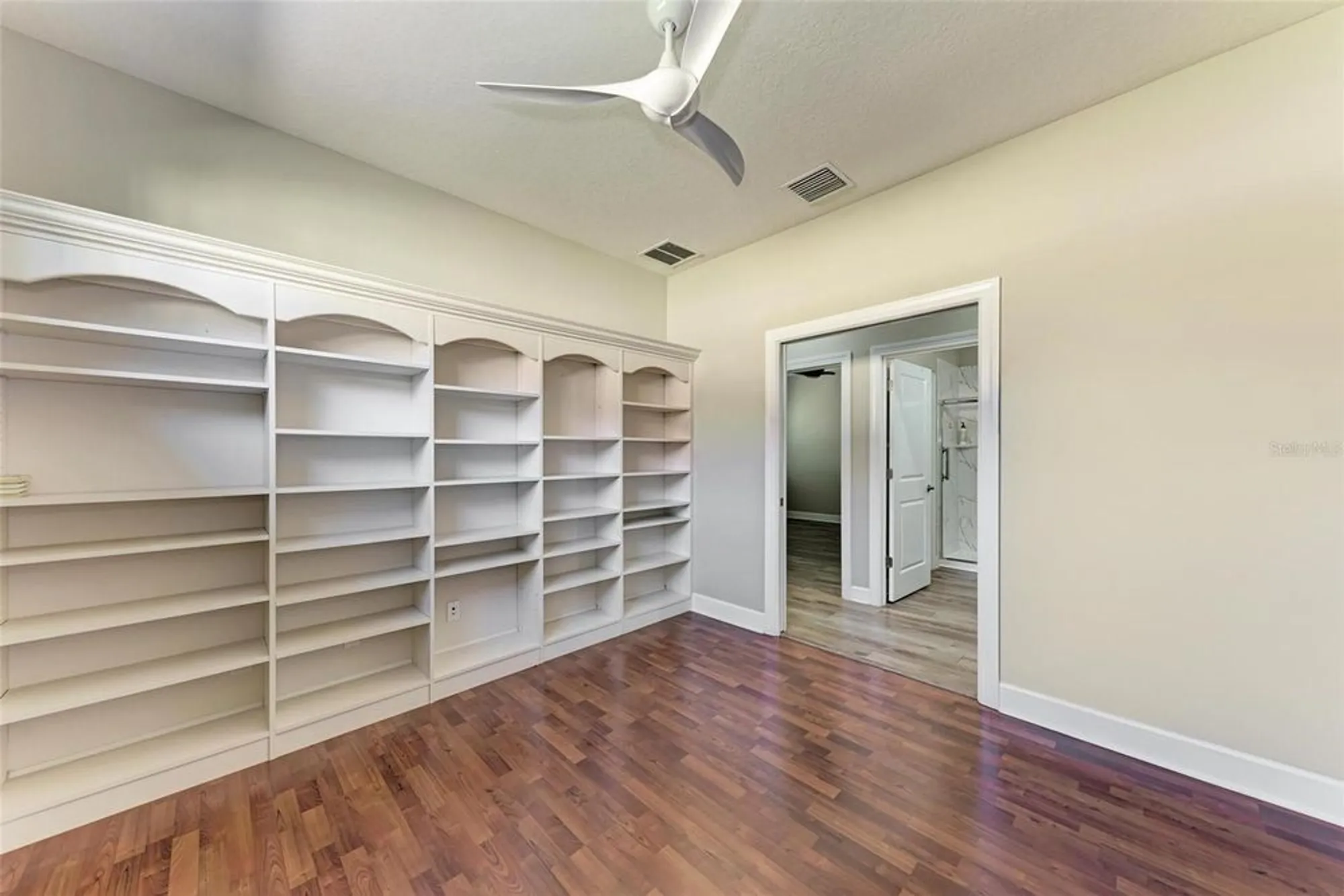 Property Slideshow image 28 of 86 | 5016 savona run, Bradenton, FL, 34211