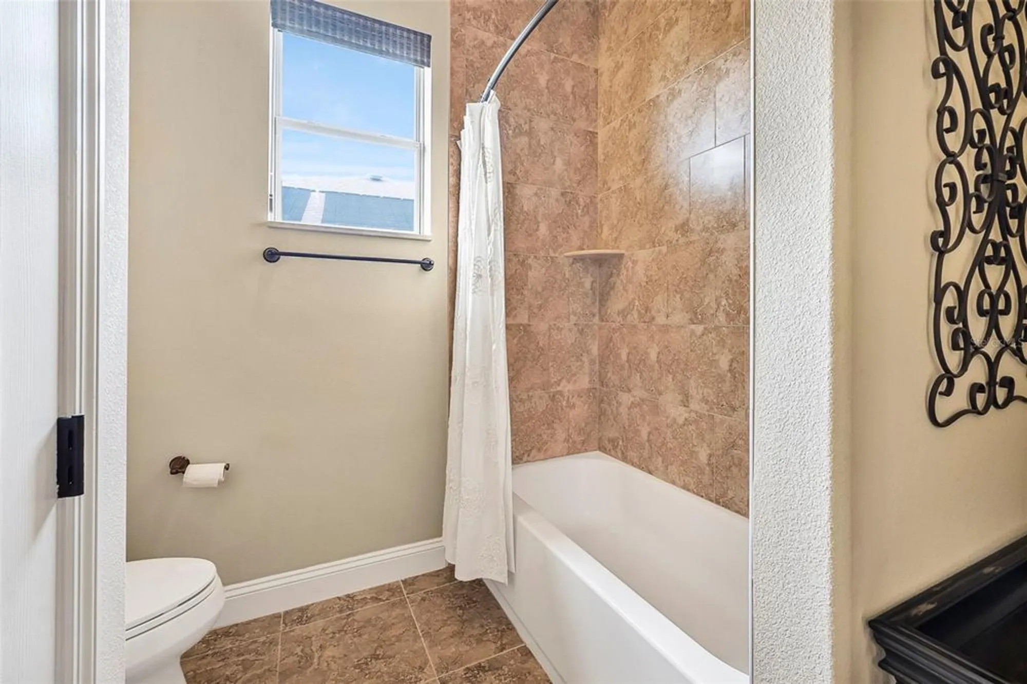 Property Slideshow image 38 of 60 | 568 luna bella ln, New Smyrna Beach, FL, 32168