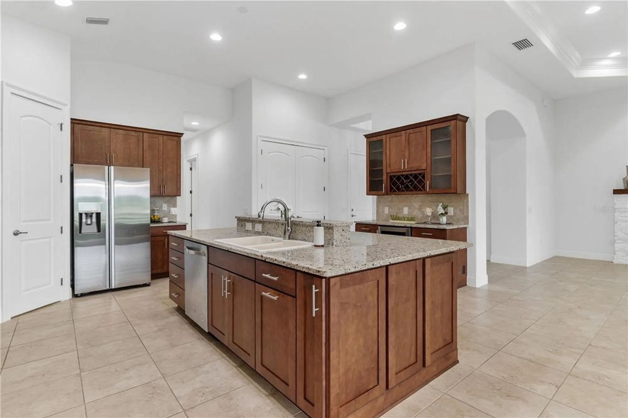 Property Slideshow image 20 of 54 | 5312 meadow hill loop, Lady Lake, FL, 32159