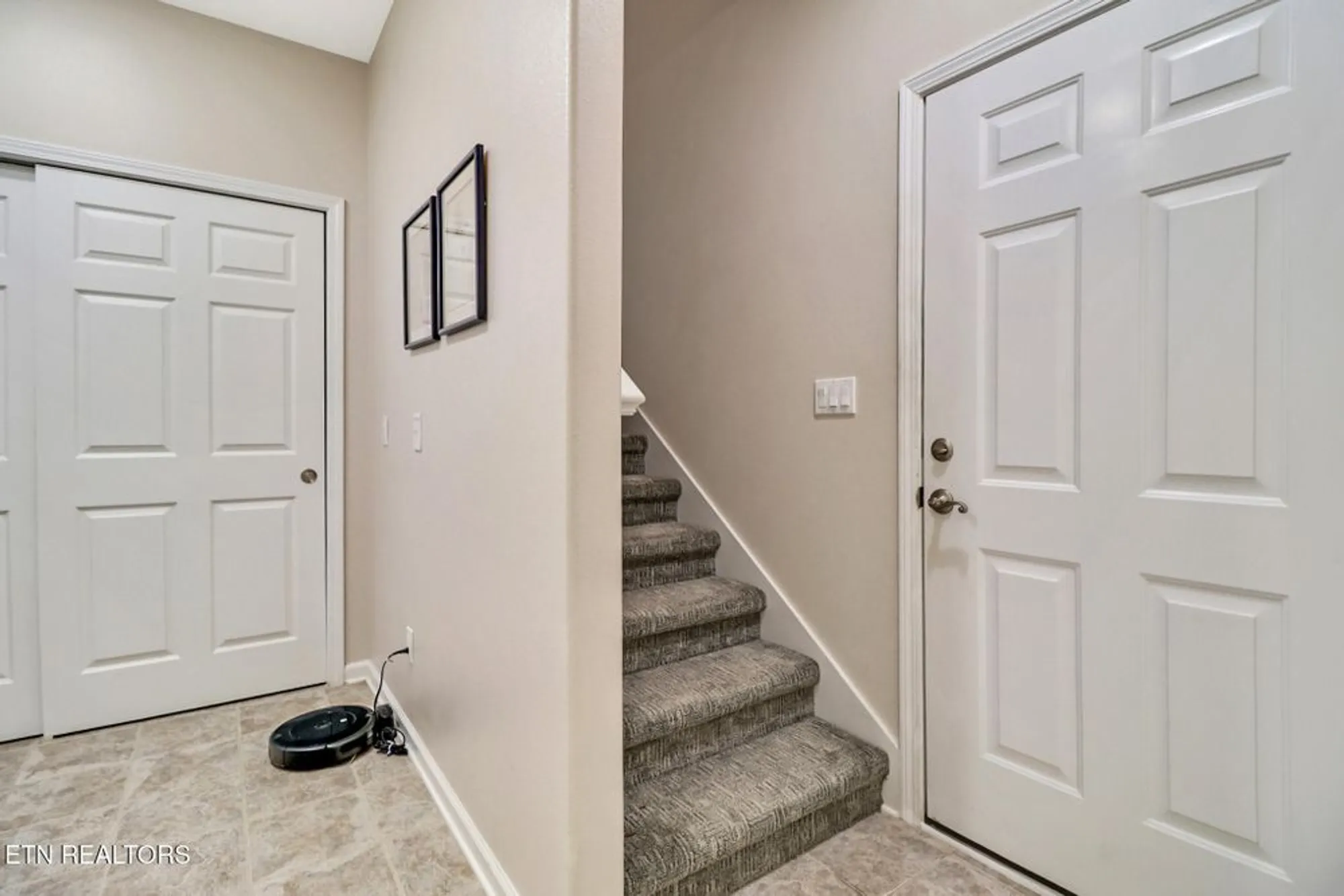 Property Slideshow image 35 of 52 | 123 lafayette pt apt 1, Crossville, TN, 38558