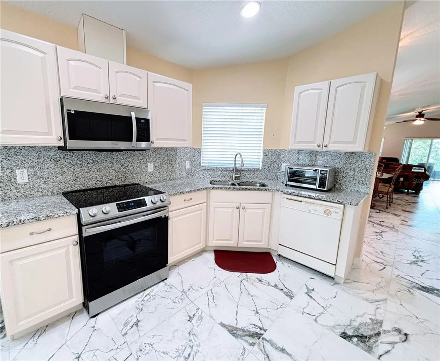 Property Slideshow image 13 of 65 | 432 grand canal dr, Poinciana, FL, 34759