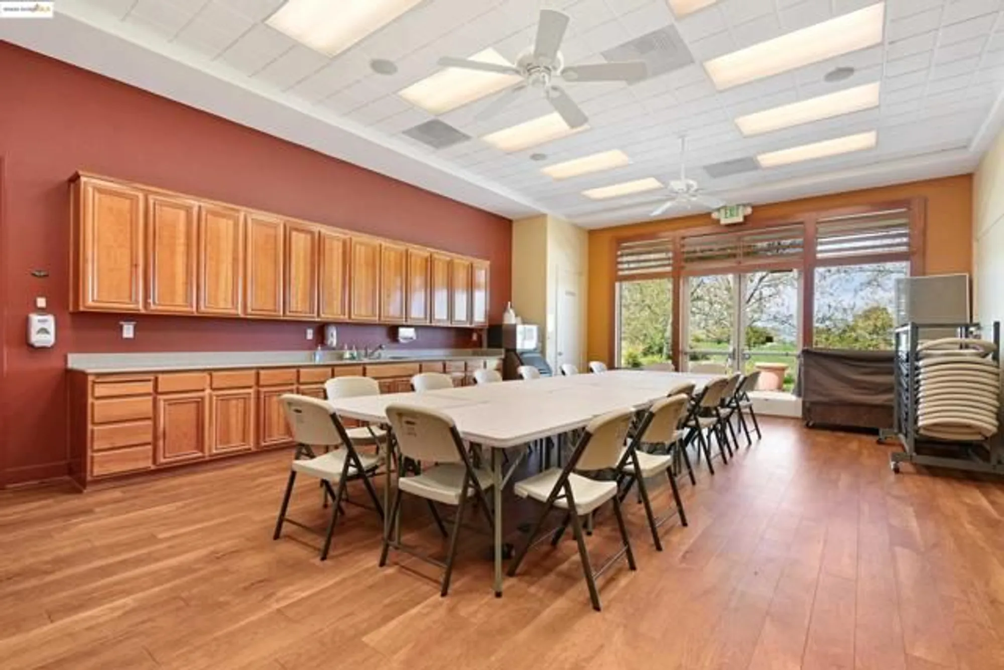 Property Slideshow image 31 of 39 | 746 richardson dr, Brentwood, CA, 94513