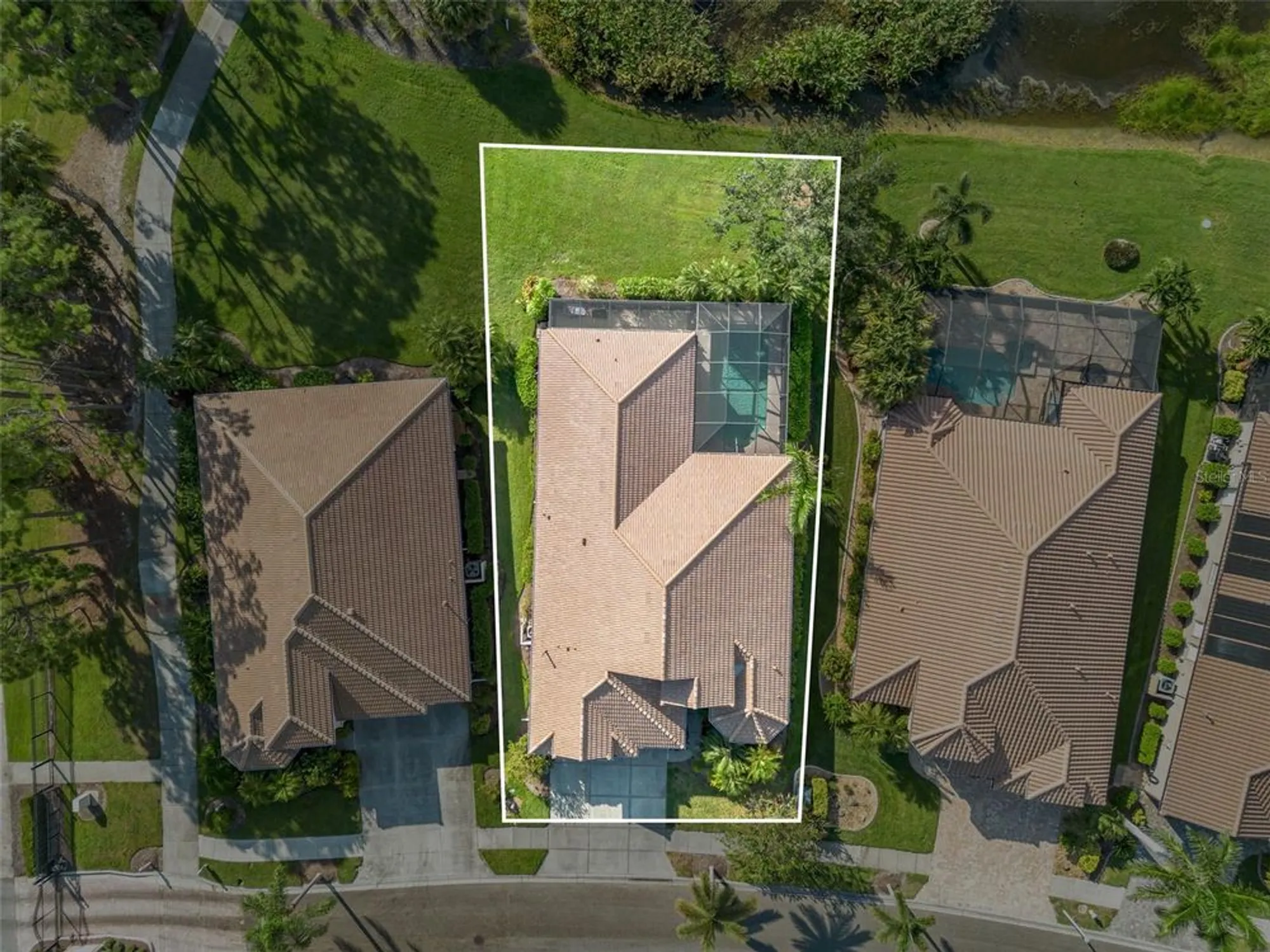 Property Slideshow image 5 of 20 | 1011 creek nine dr, North Port, FL, 34291