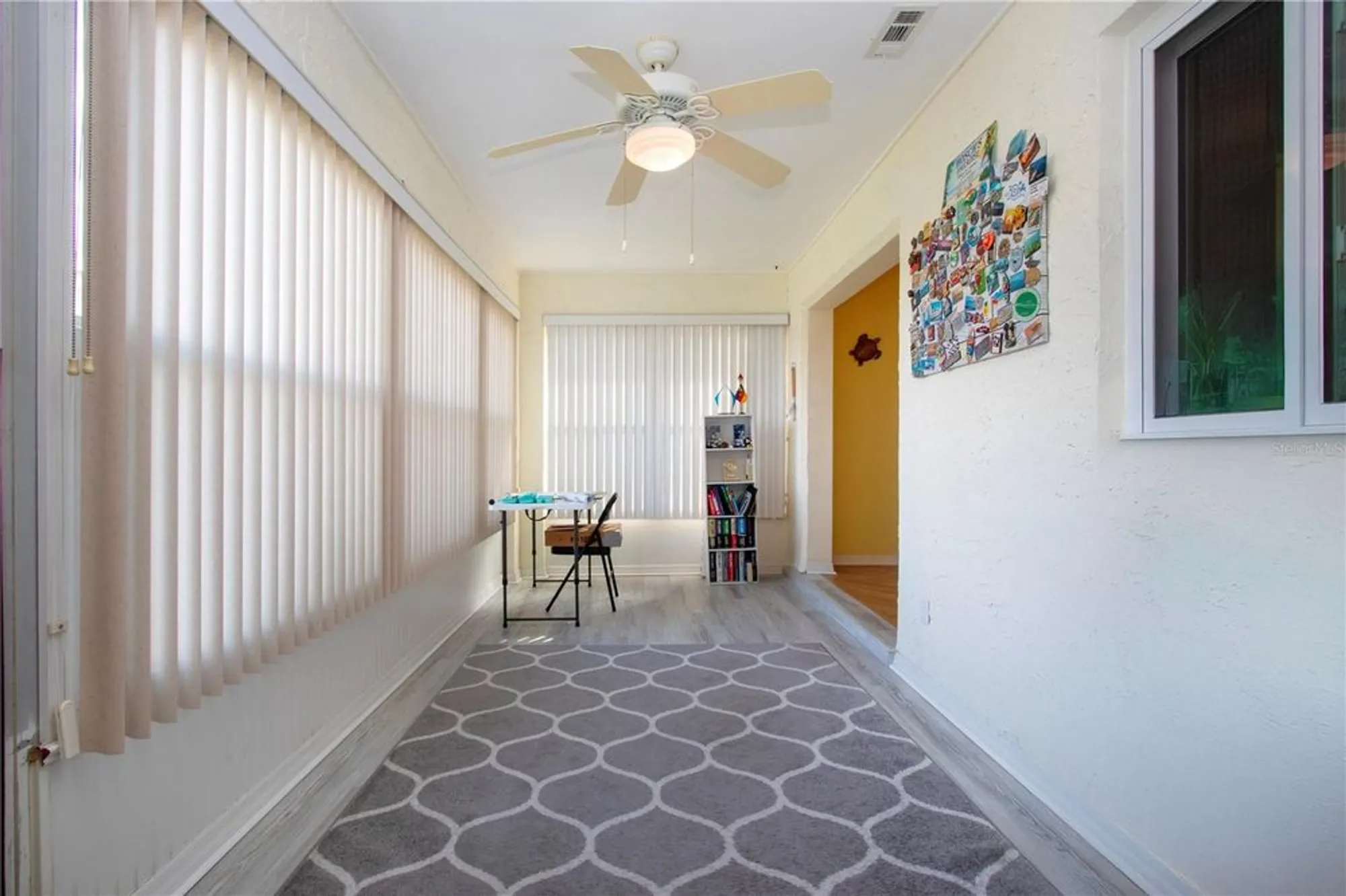 Property Slideshow image 31 of 49 | 1804 foxhunt dr b, Sun City Center, FL, 33573
