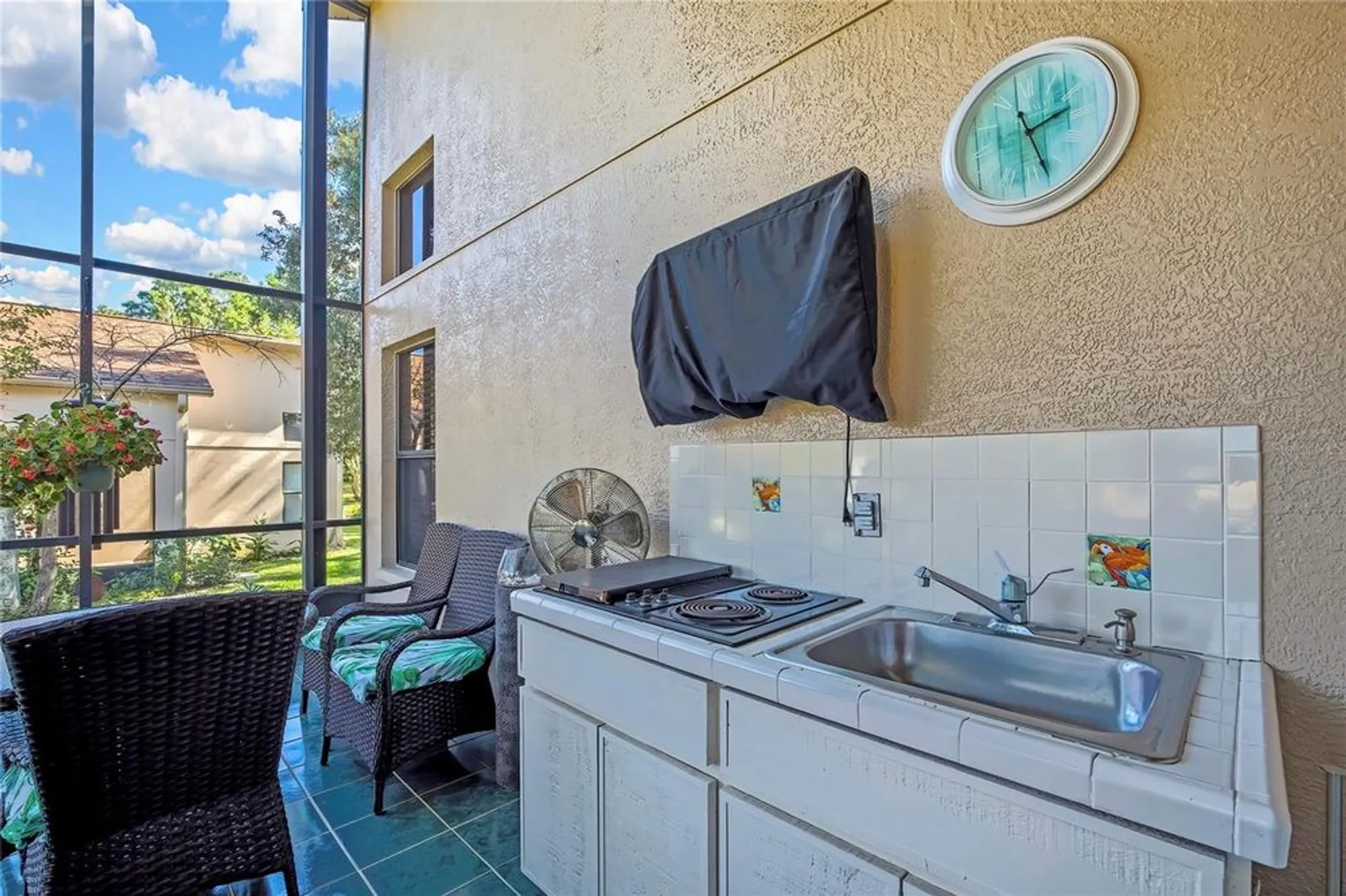 Property Slideshow image 30 of 54 | 488 fort mill ln, Spring Hill, FL, 34609