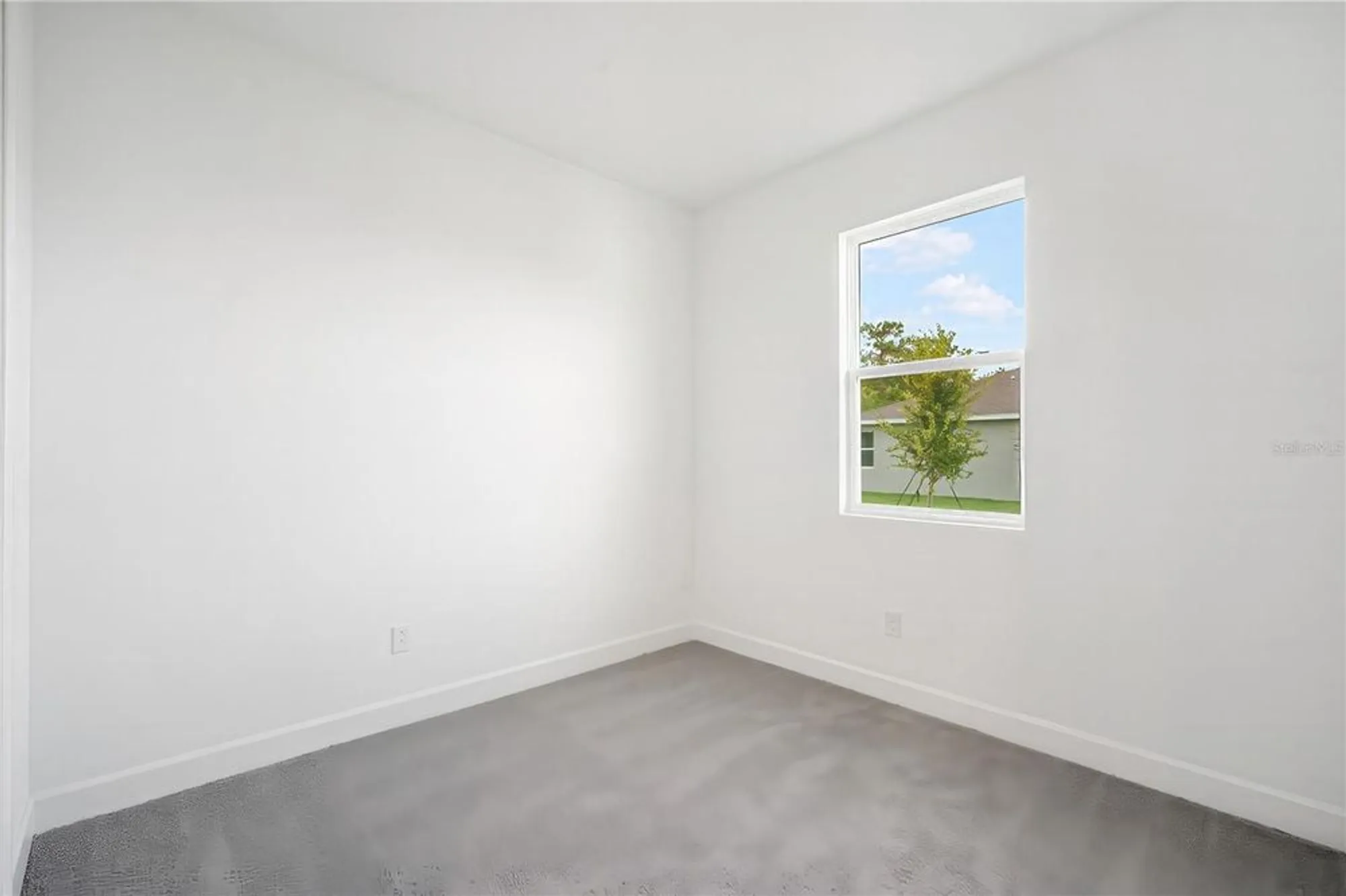 Property Slideshow image 20 of 43 | 9127 players dr, Weeki Wachee, FL, 34613