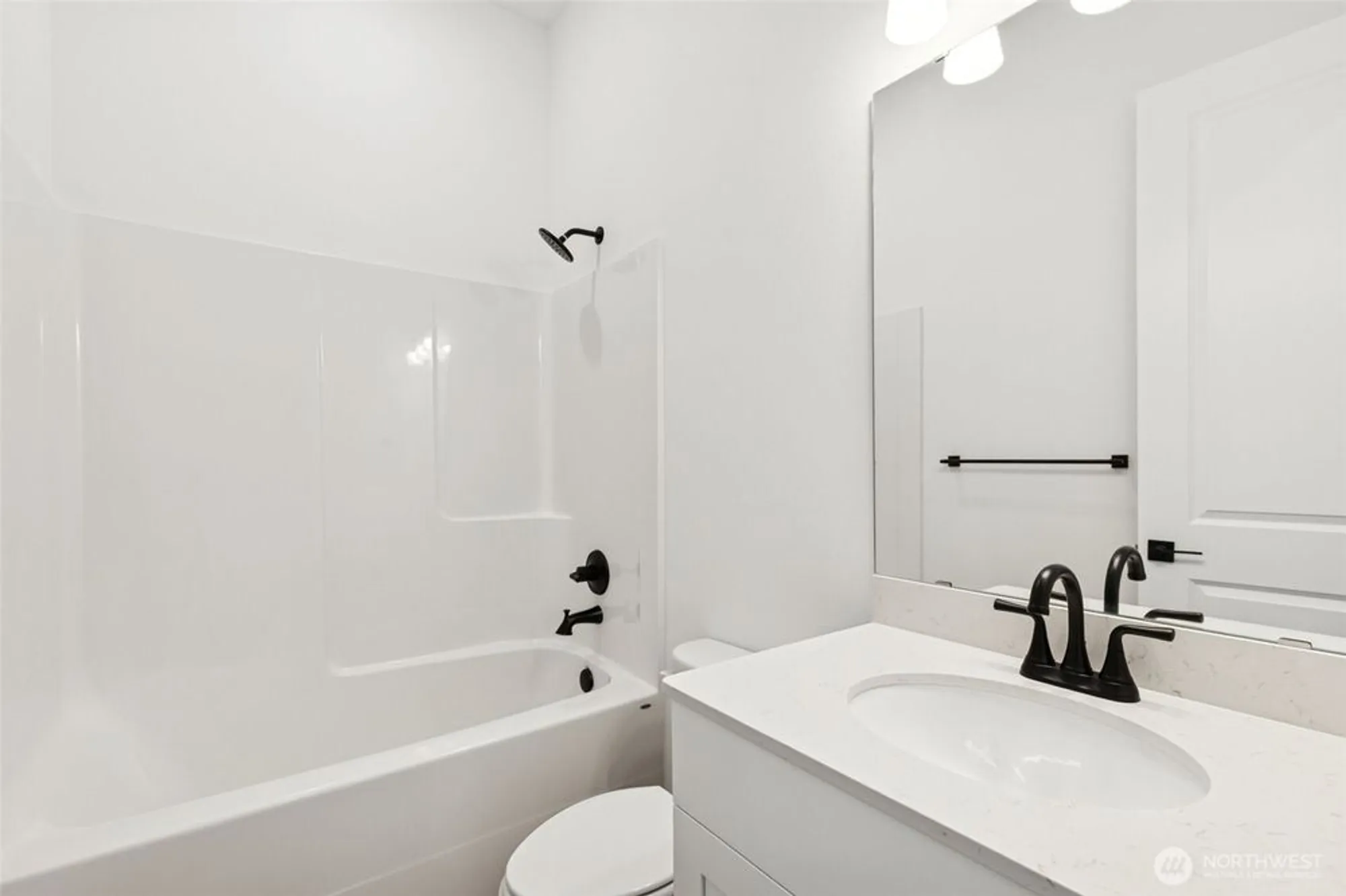 Property Slideshow image 7 of 14 | 71 mccartney peak # 72, Port Ludlow, WA, 98365