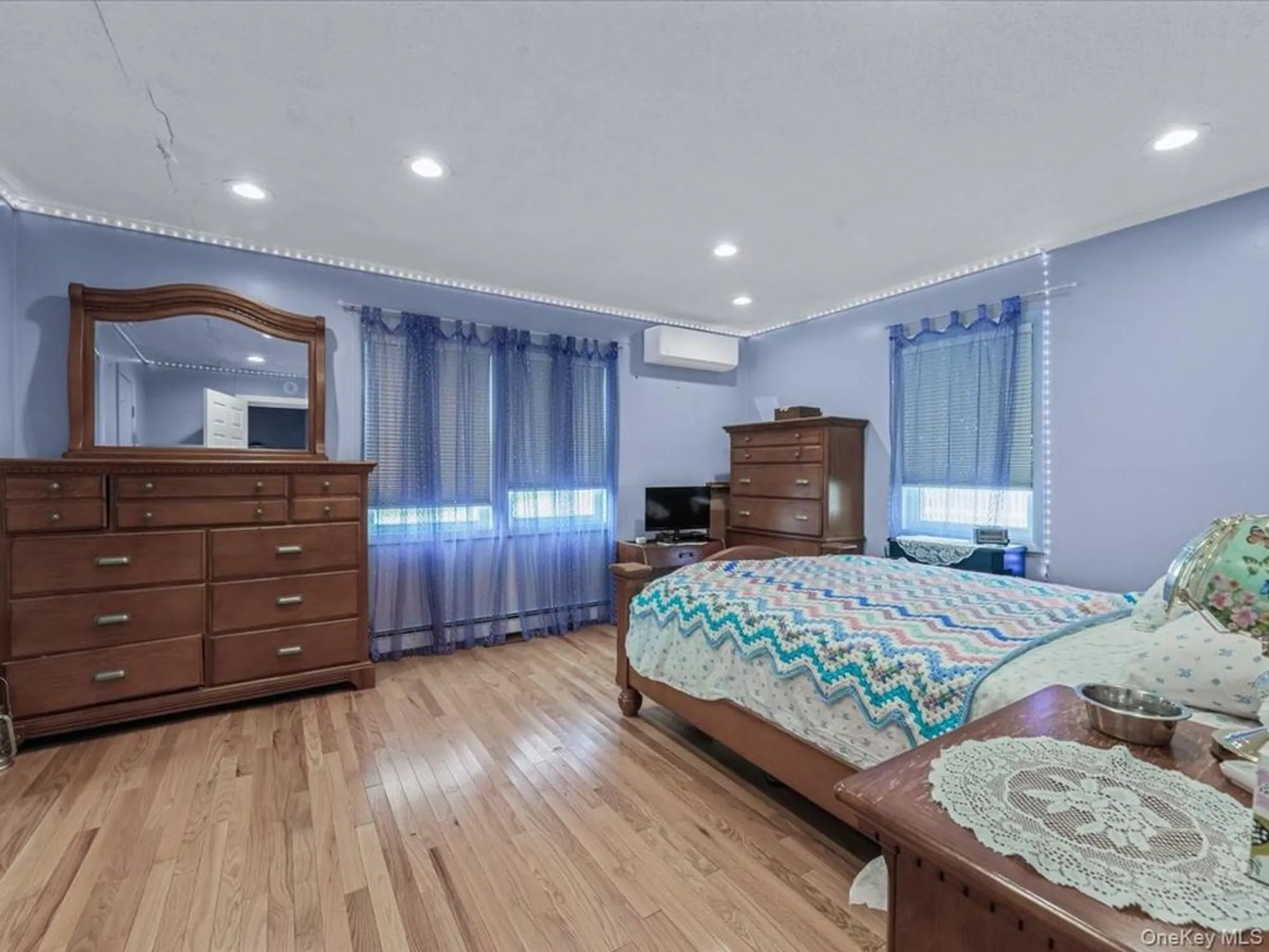 Property Slideshow image 10 of 32 | 2 limetree dr, Manorville, NY, 11949