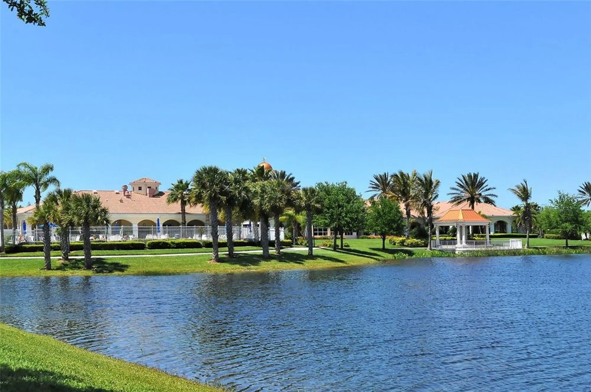 Property Slideshow image 65 of 87 | 5770 ivrea dr, Sarasota, FL, 34238