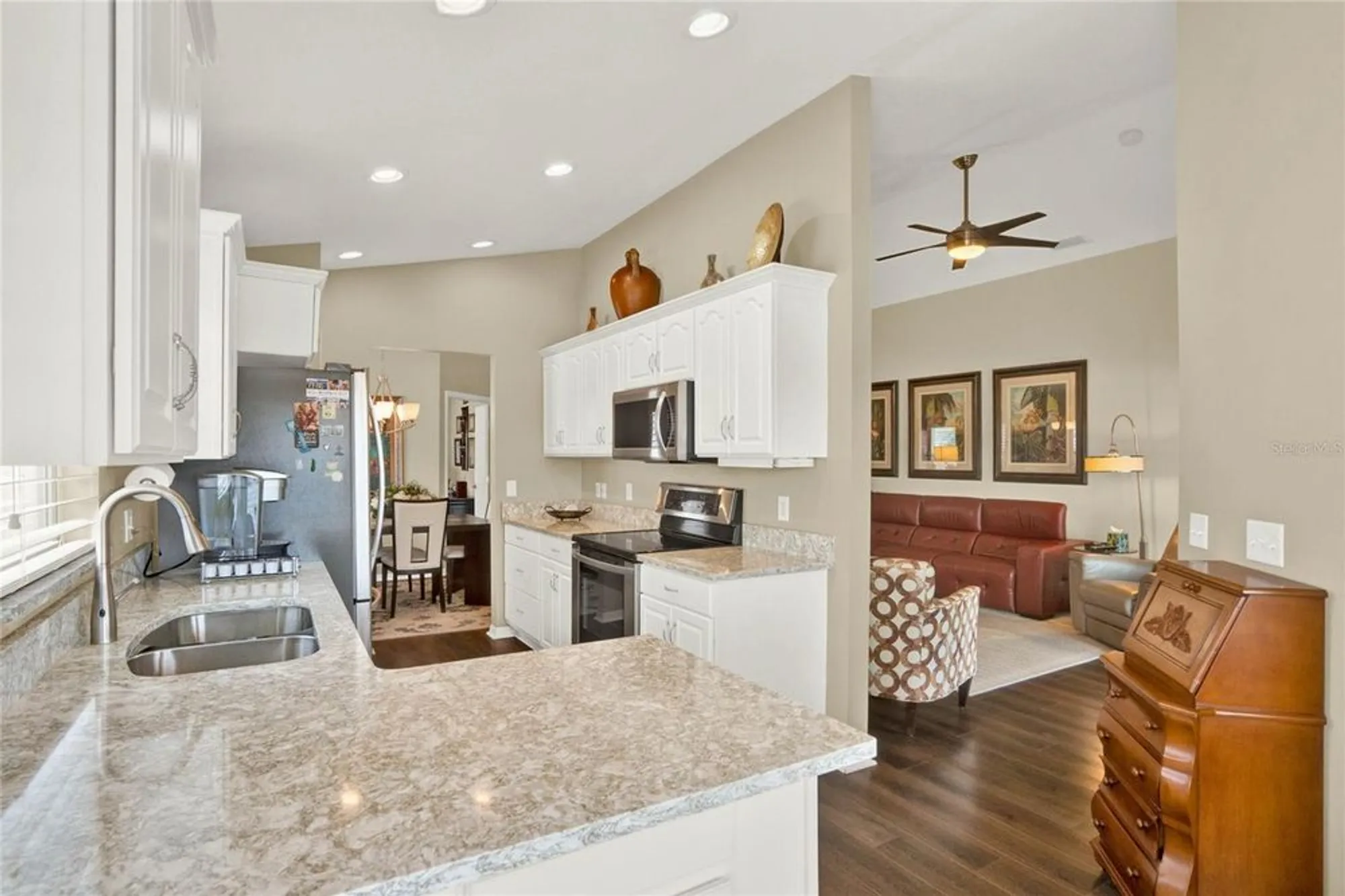 Property Slideshow image 10 of 46 | 496 lake suzanne dr, Lake Wales, FL, 33859