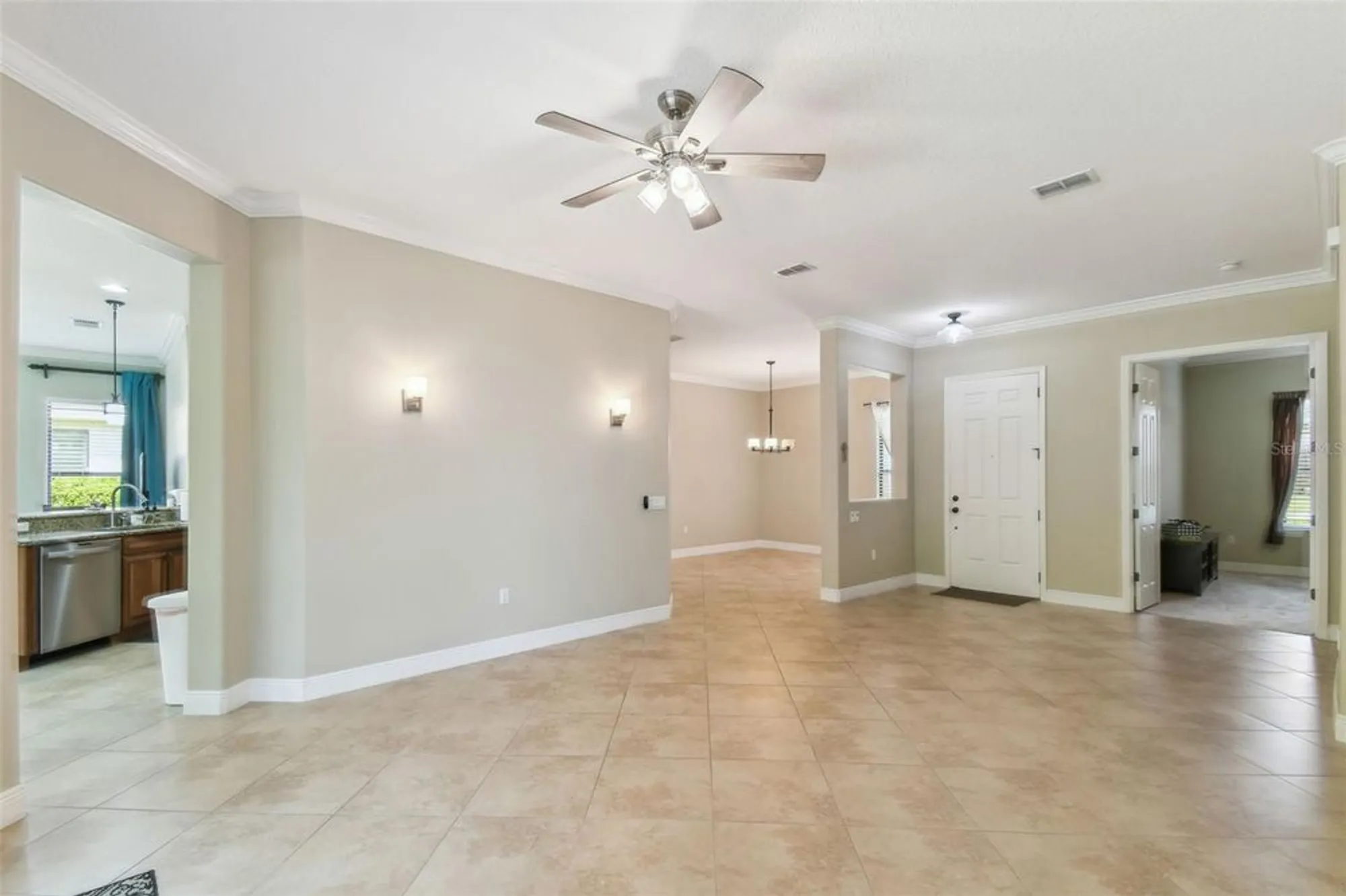 Property Slideshow image 6 of 61 | 429 villa park rd, Kissimmee, FL, 34759