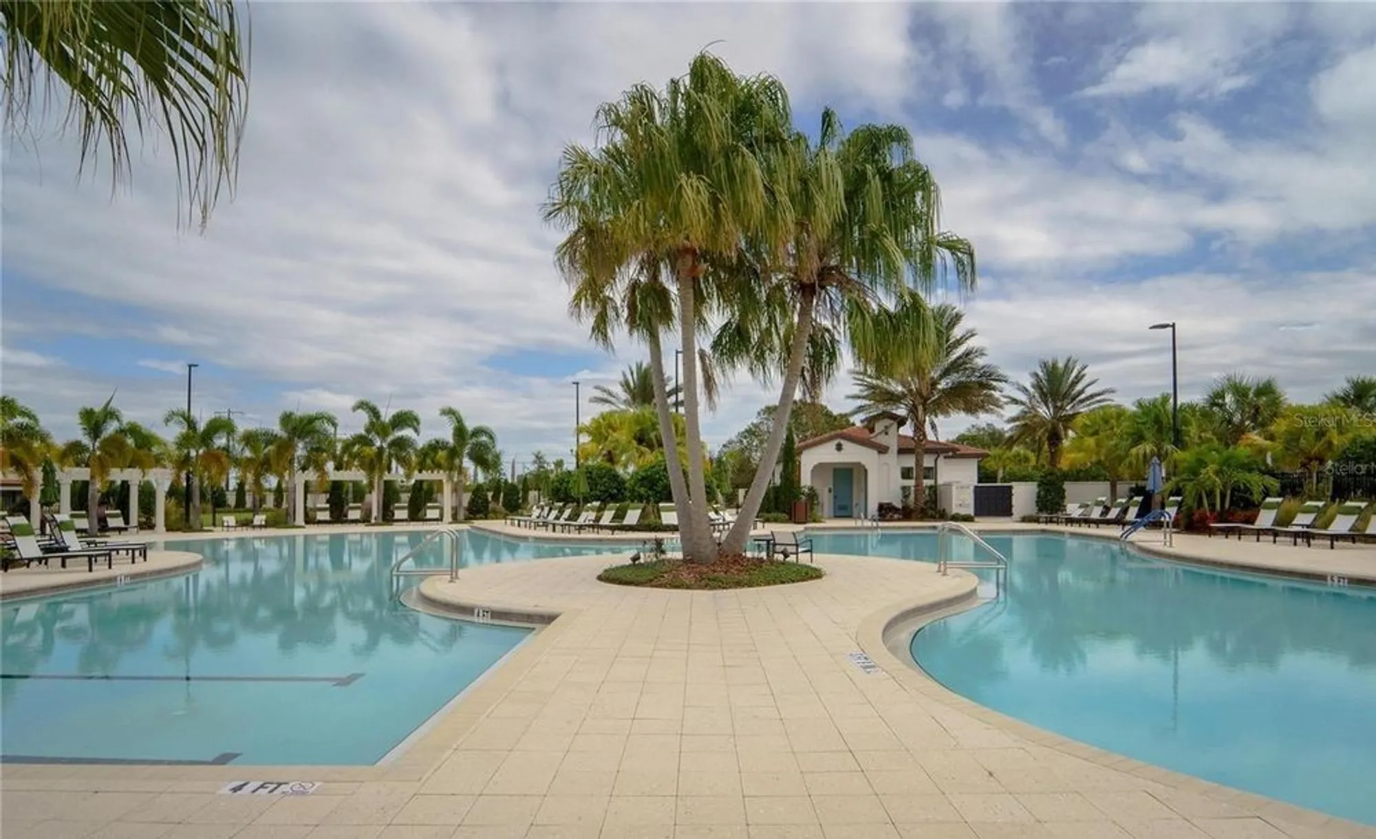 Property Slideshow image 44 of 49 | 16840 whisper elm st, Wimauma, FL, 33598