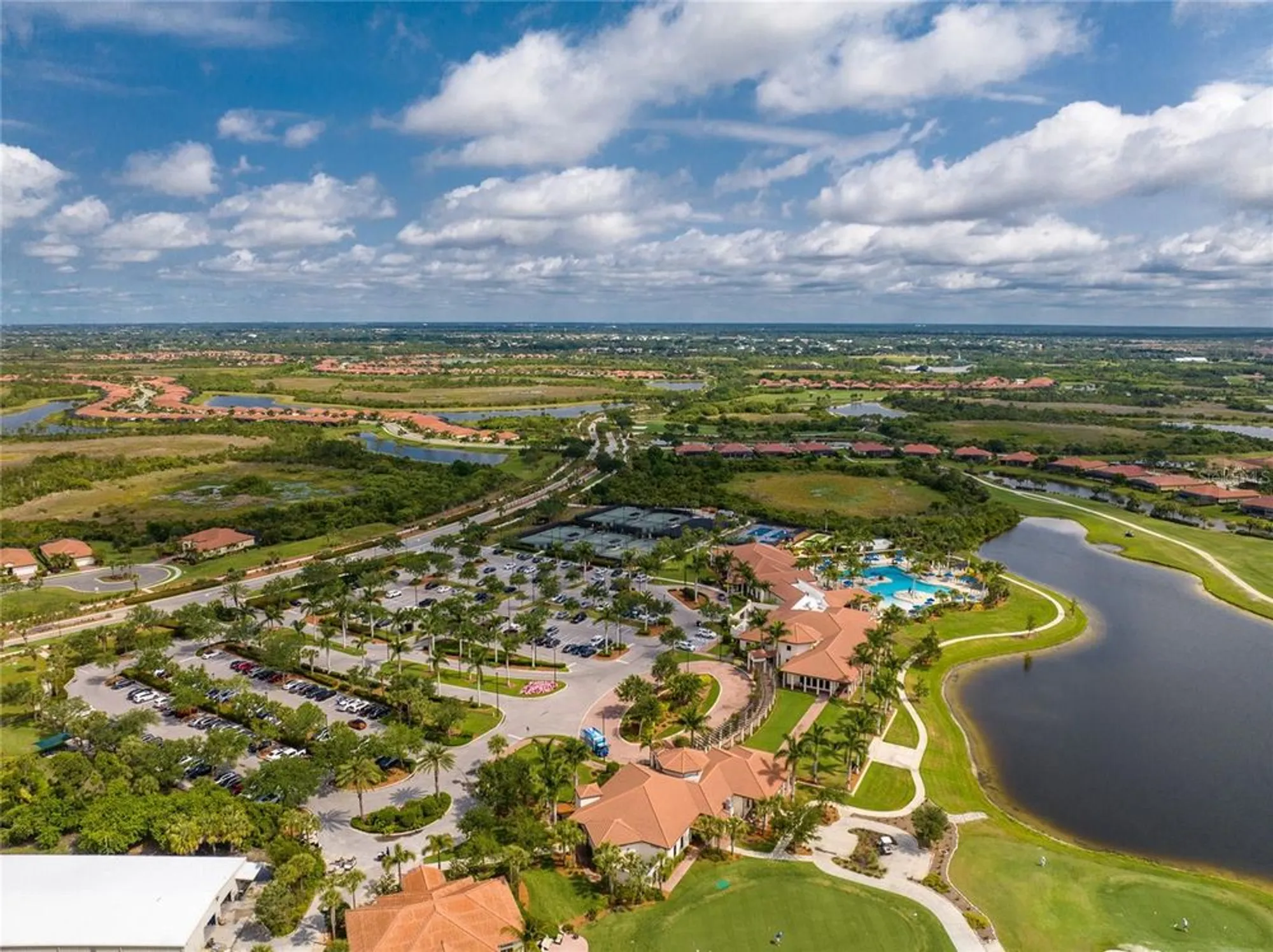 Property Slideshow image 78 of 94 | 10817 whisk fern dr, Venice, FL, 34293