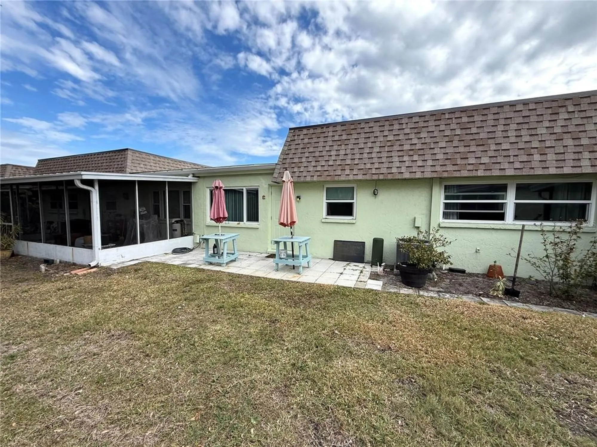 Property Slideshow image 3 of 13 | 8472 deauville n # 8472, Pinellas Park, FL, 33781