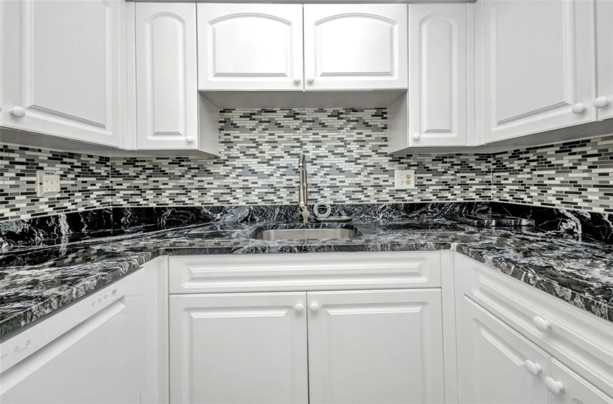 Property Slideshow image 18 of 54 | 2437 harbor blvd apt 114, Port Charlotte, FL, 33952