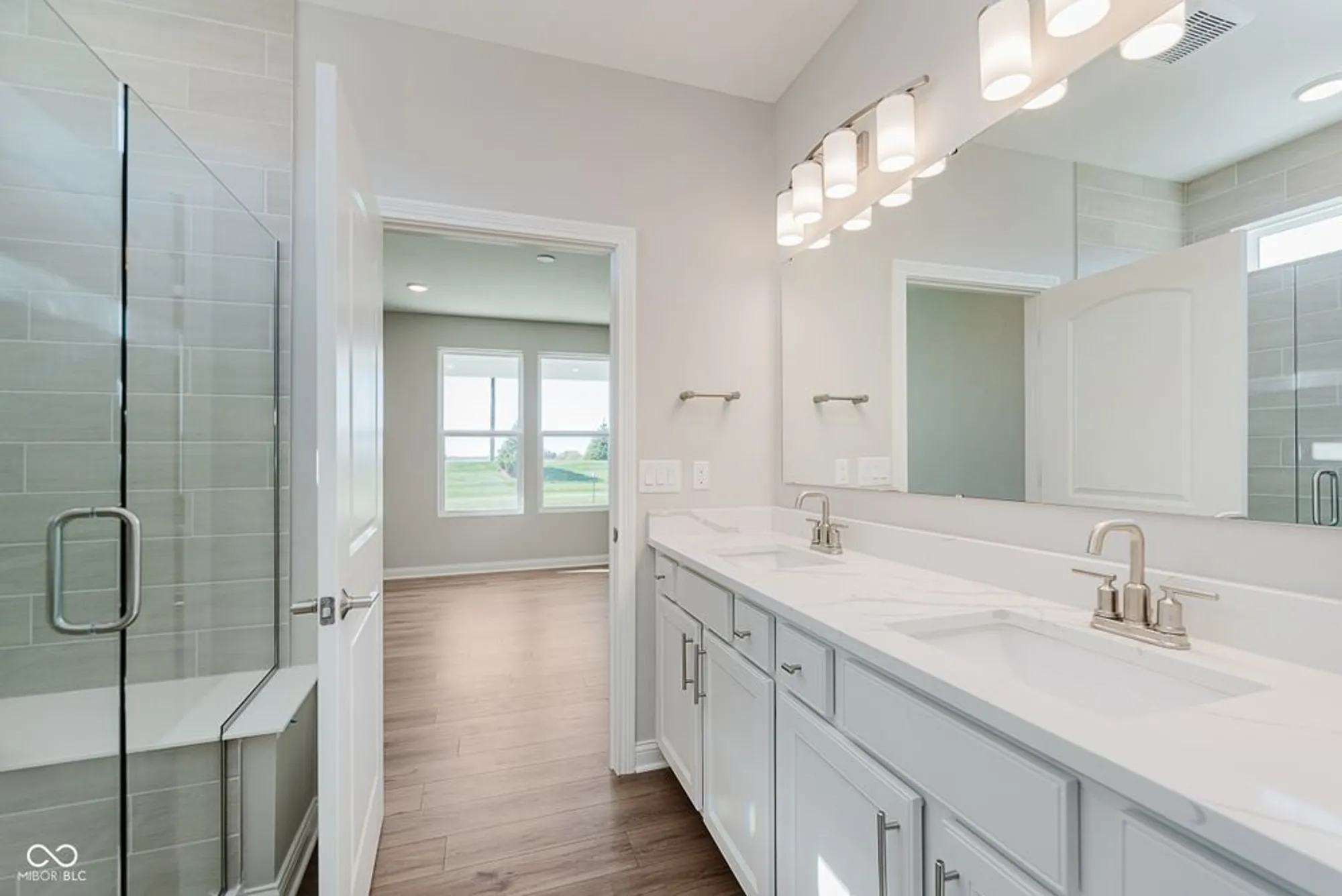 Property Slideshow image 16 of 33 | 774 daisy st, Greenwood, IN, 46143