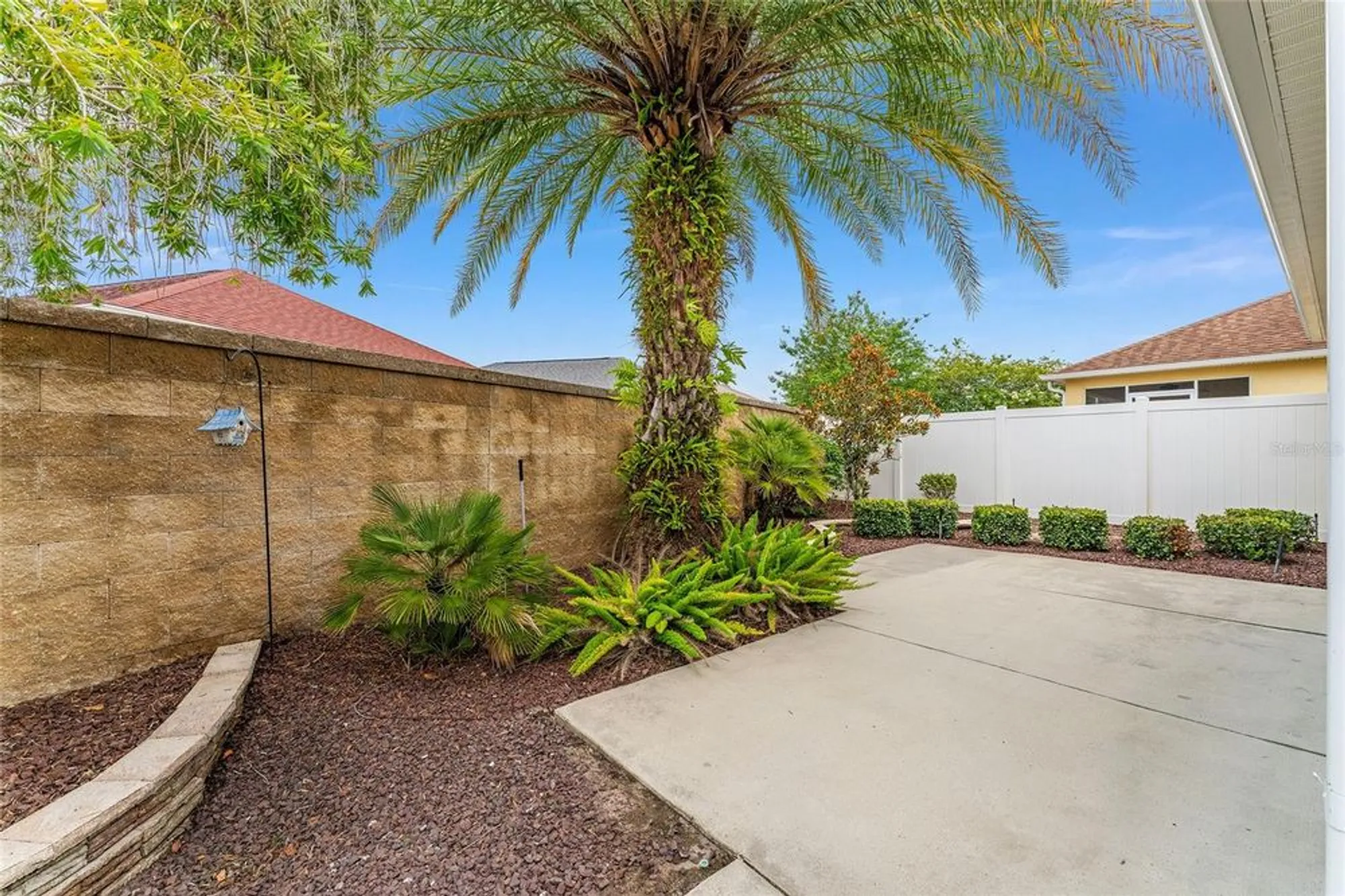 Property Slideshow image 27 of 39 | 2085 ironton pl, The Villages, FL, 32163