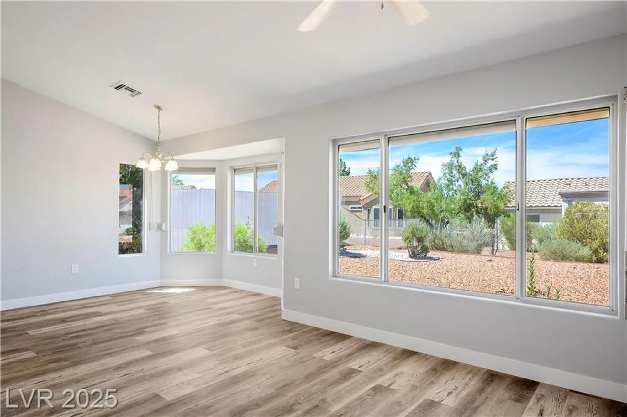 Property Slideshow image 15 of 59 | 8500 gull dr, Las Vegas, NV, 89134