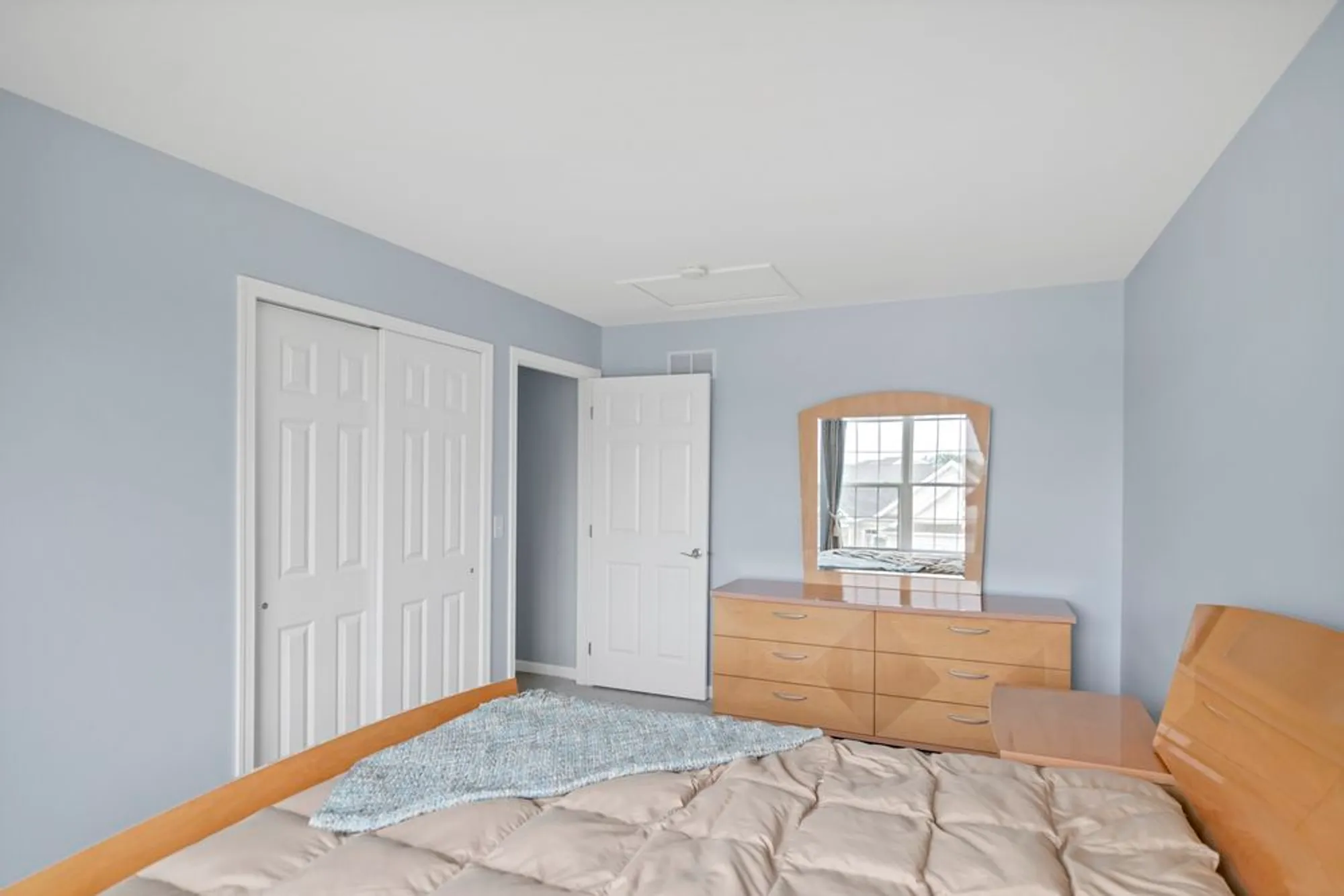Property Slideshow image 30 of 43 | 3848 valhalla dr, Elgin, IL, 60124