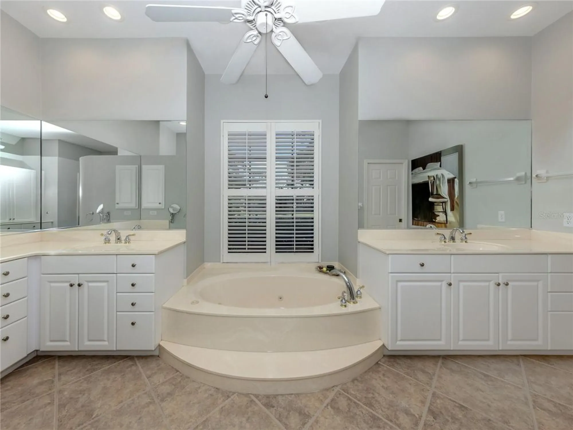 Property Slideshow image 19 of 60 | 406 trenwick ln, Venice, FL, 34293