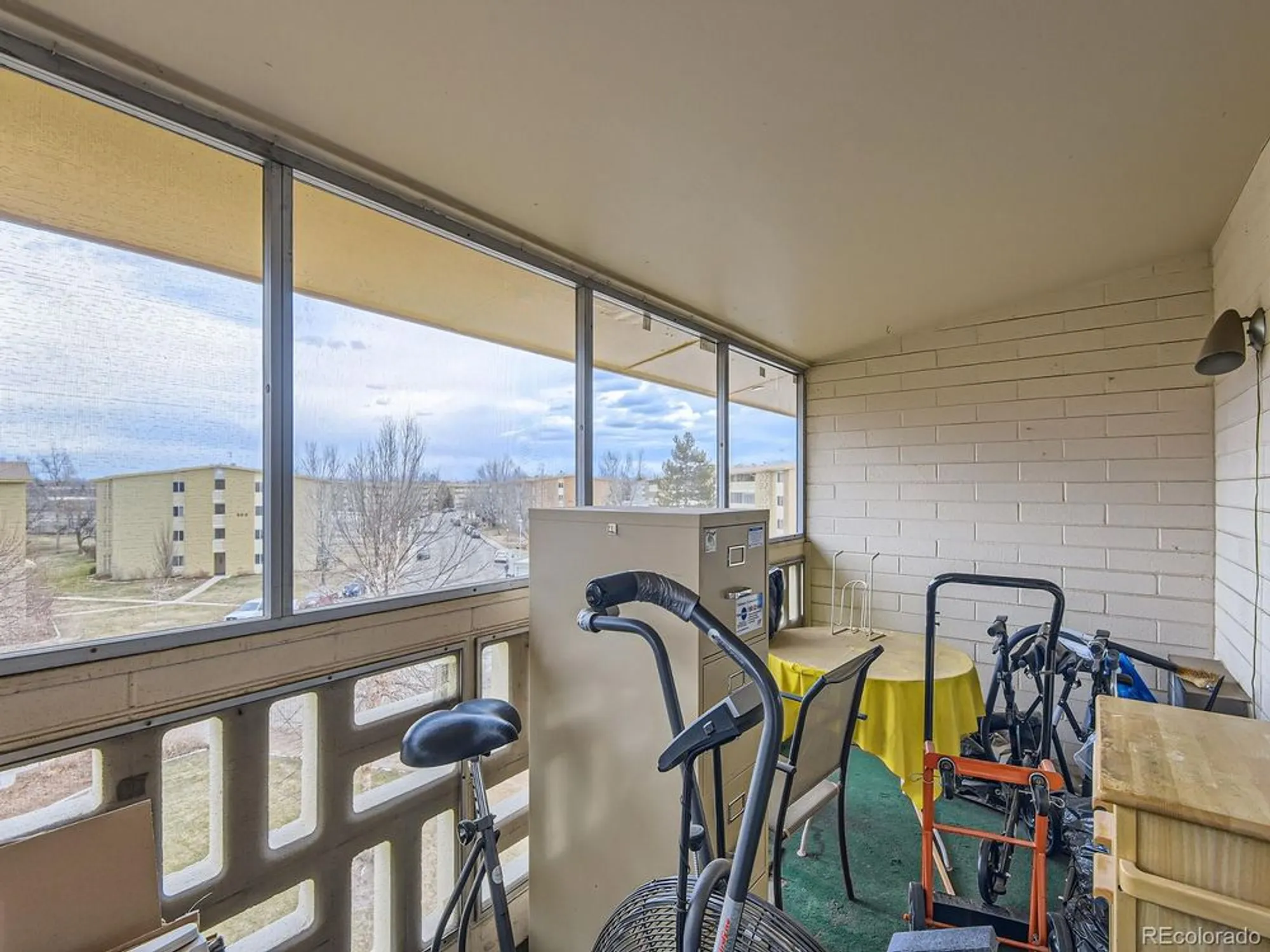 Property Slideshow image 28 of 32 | 625 s alton way 3d, Denver, CO, 80247