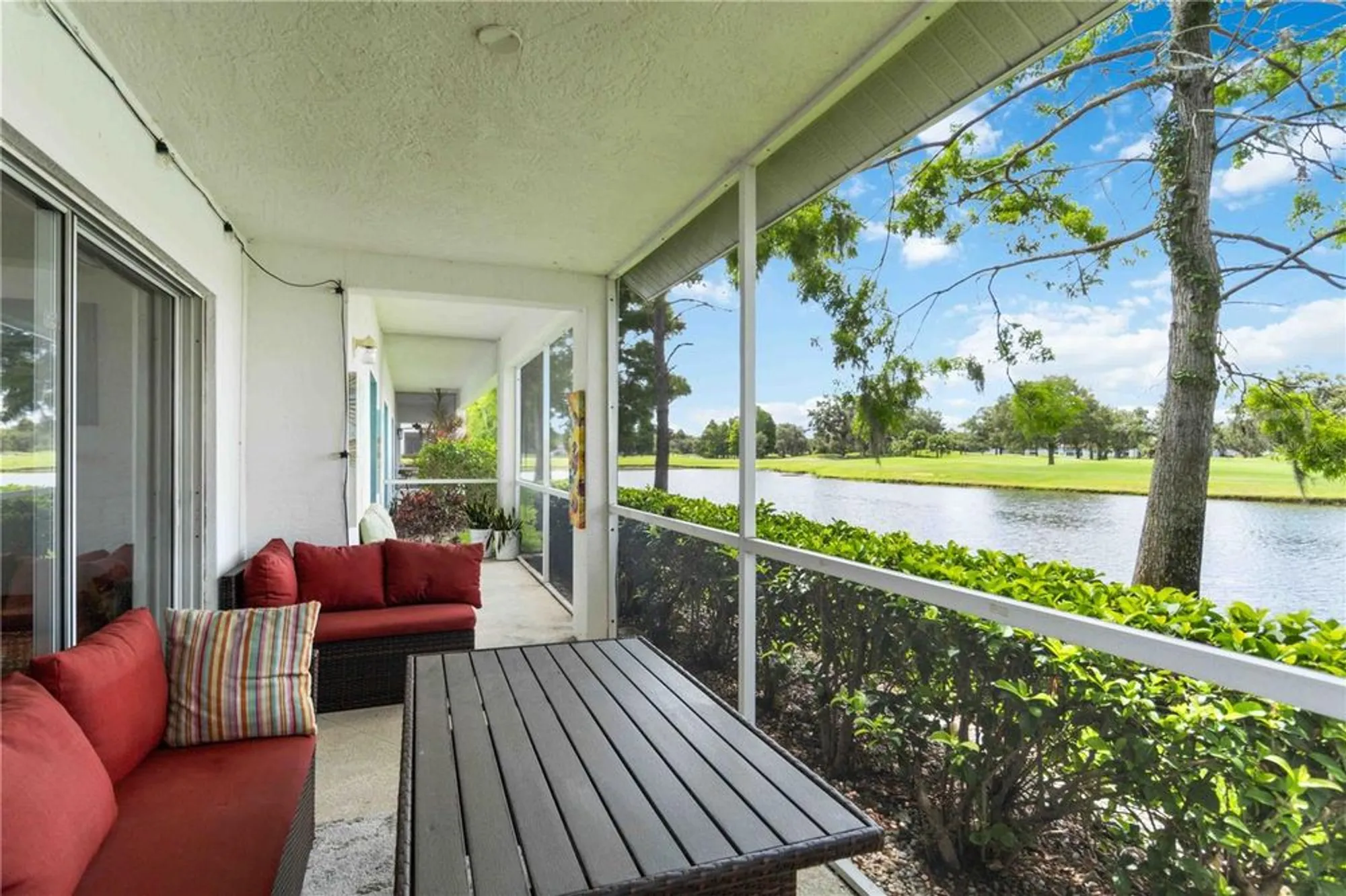 Property Slideshow image 16 of 28 | 6568 fairway gardens dr # 6568, Bradenton, FL, 34203