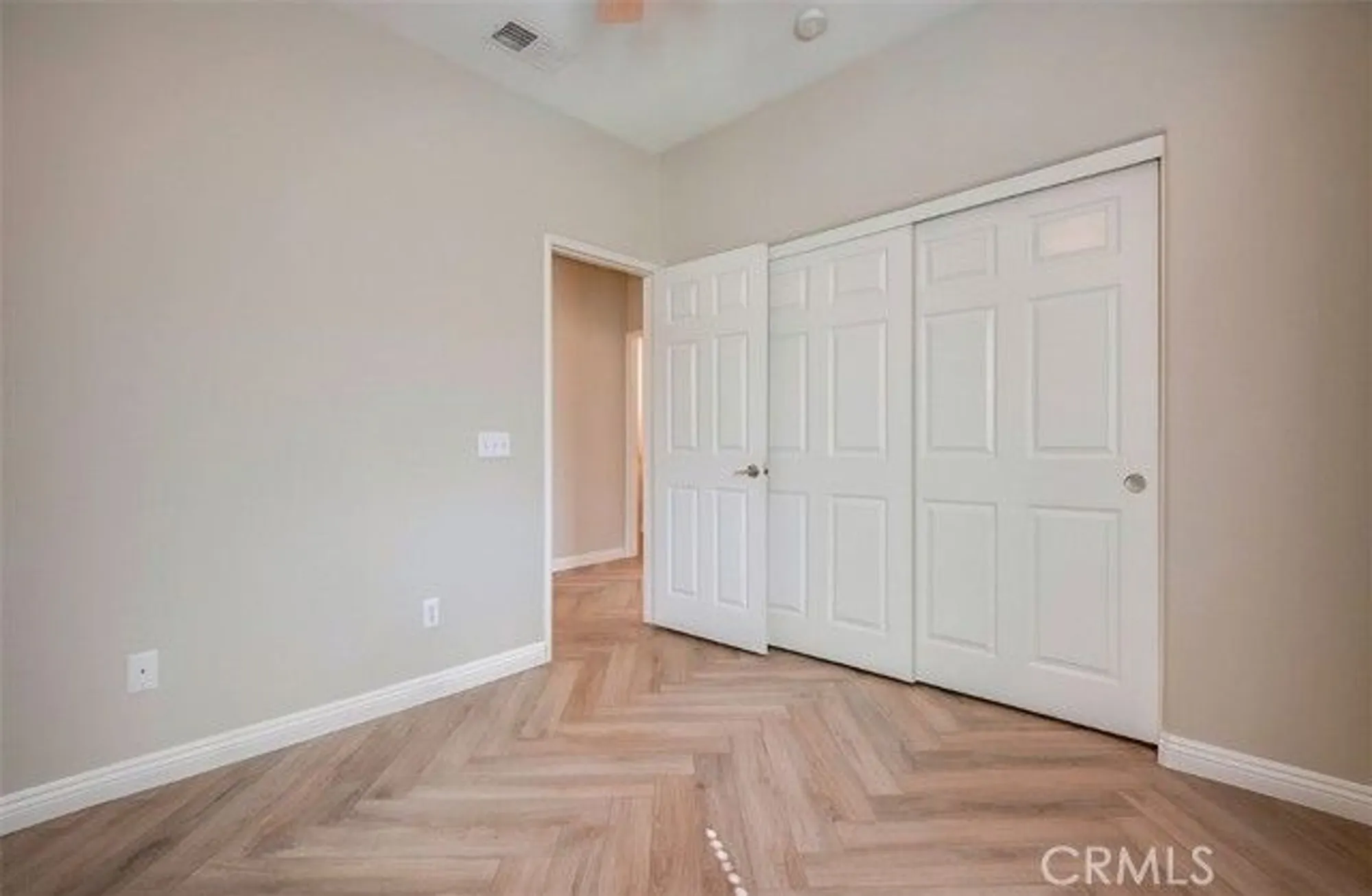 Property Slideshow image 24 of 27 | 28320 grandview dr, Moreno Valley, CA, 92555