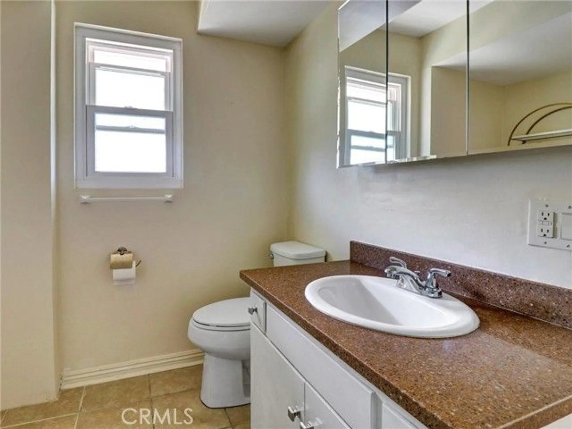 Property Slideshow image 21 of 41 | 22627 nadine cir b, Torrance, CA, 90505