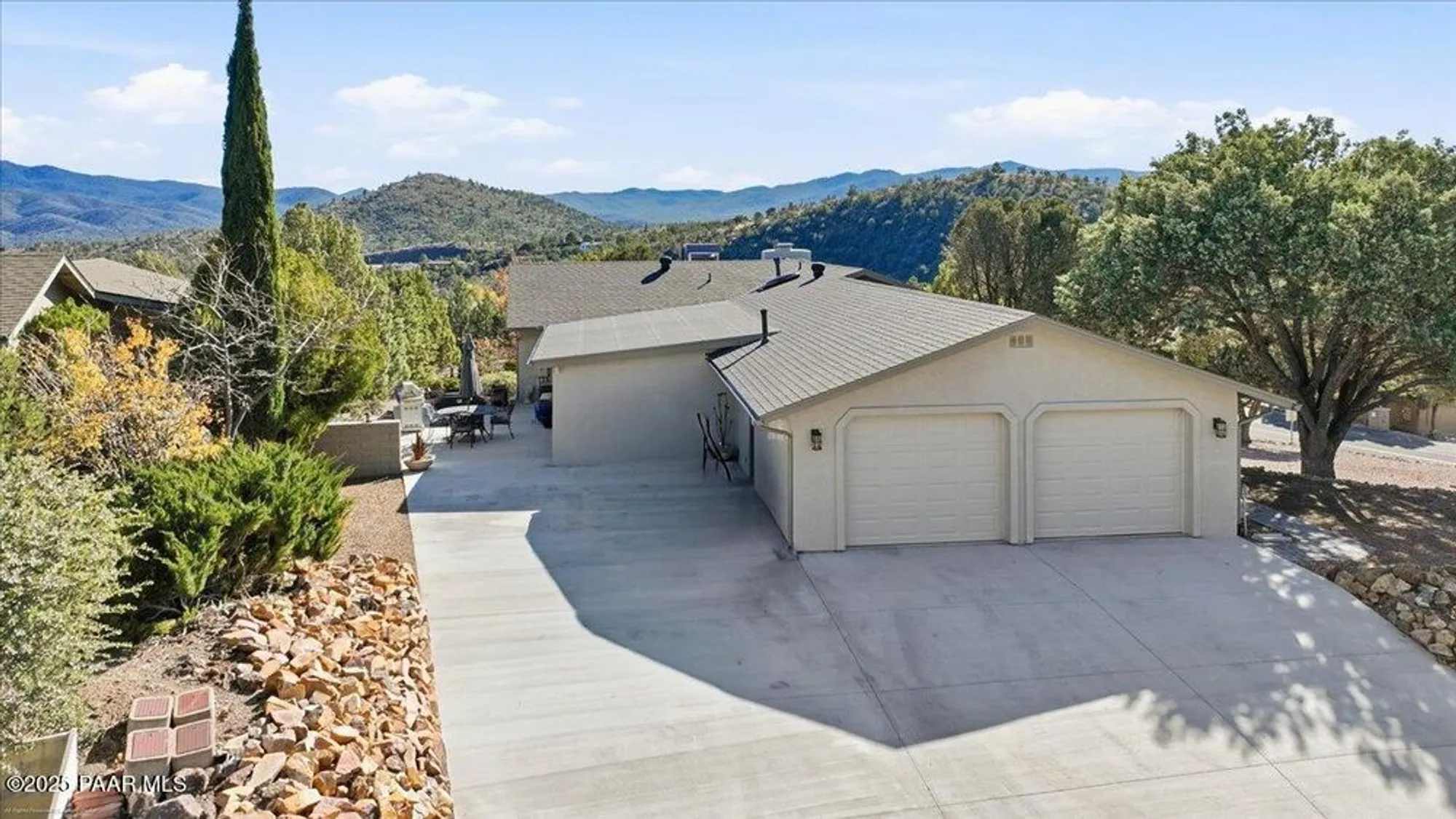 Property Slideshow image 2 of 39 | 4826 hornet dr, Prescott, AZ, 86301