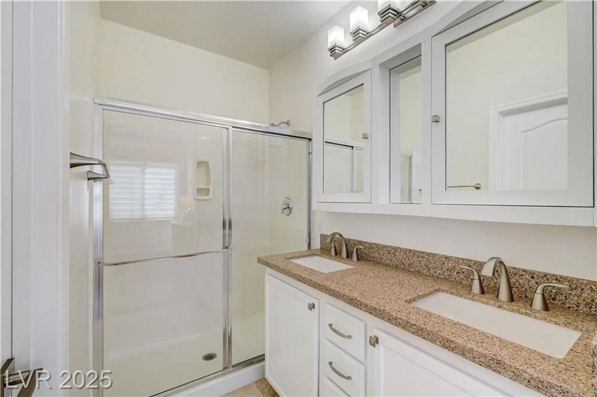 Property Slideshow image 30 of 94 | 5829 summit greens st, North Las Vegas, NV, 89081