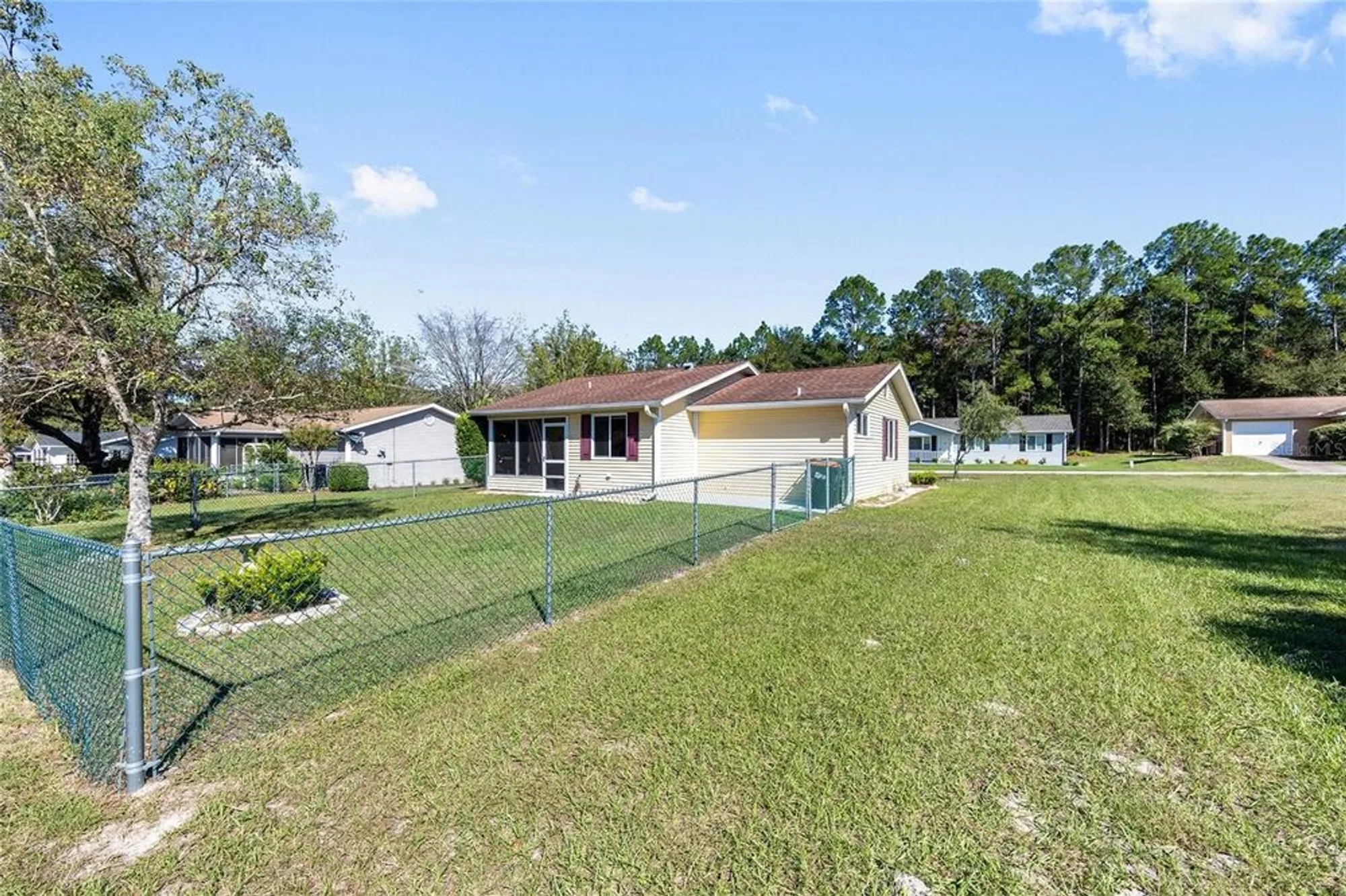 Property Slideshow image 8 of 47 | 10962 sw 80th ct, Ocala, FL, 34481