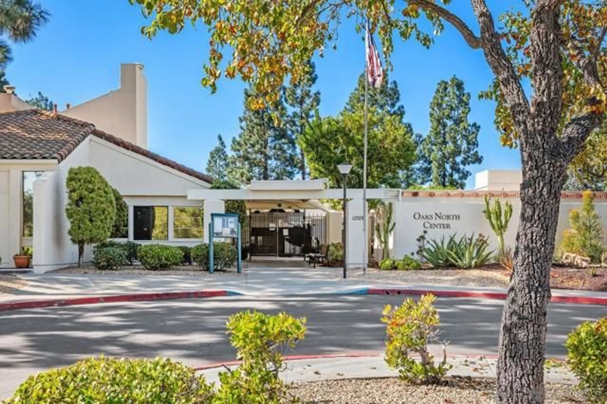 Property Slideshow image 35 of 48 | 12687 senda acantilada, San Diego, CA, 92128