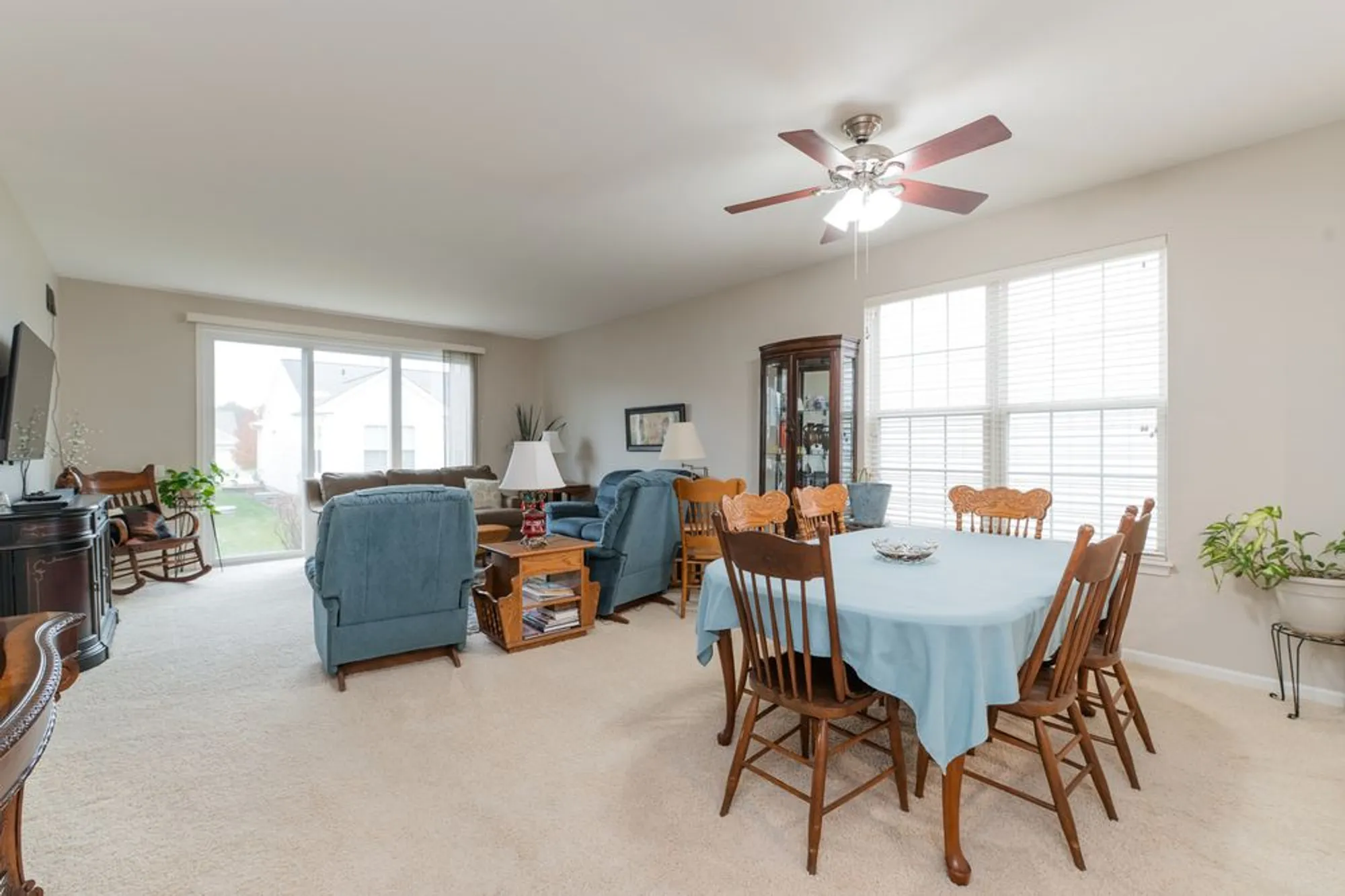 Property Slideshow image 10 of 44 | , Huntley, IL, 60142