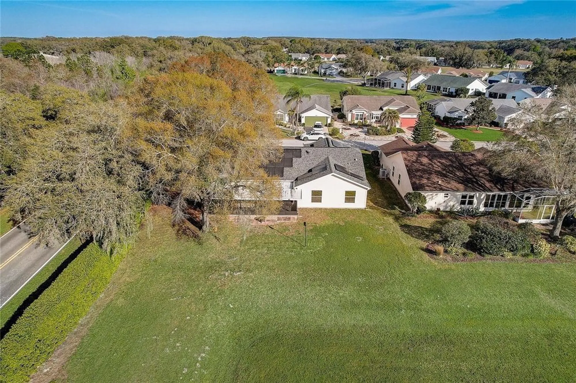 Property Slideshow image 34 of 43 | 25273 lost oak cir, Leesburg, FL, 34748